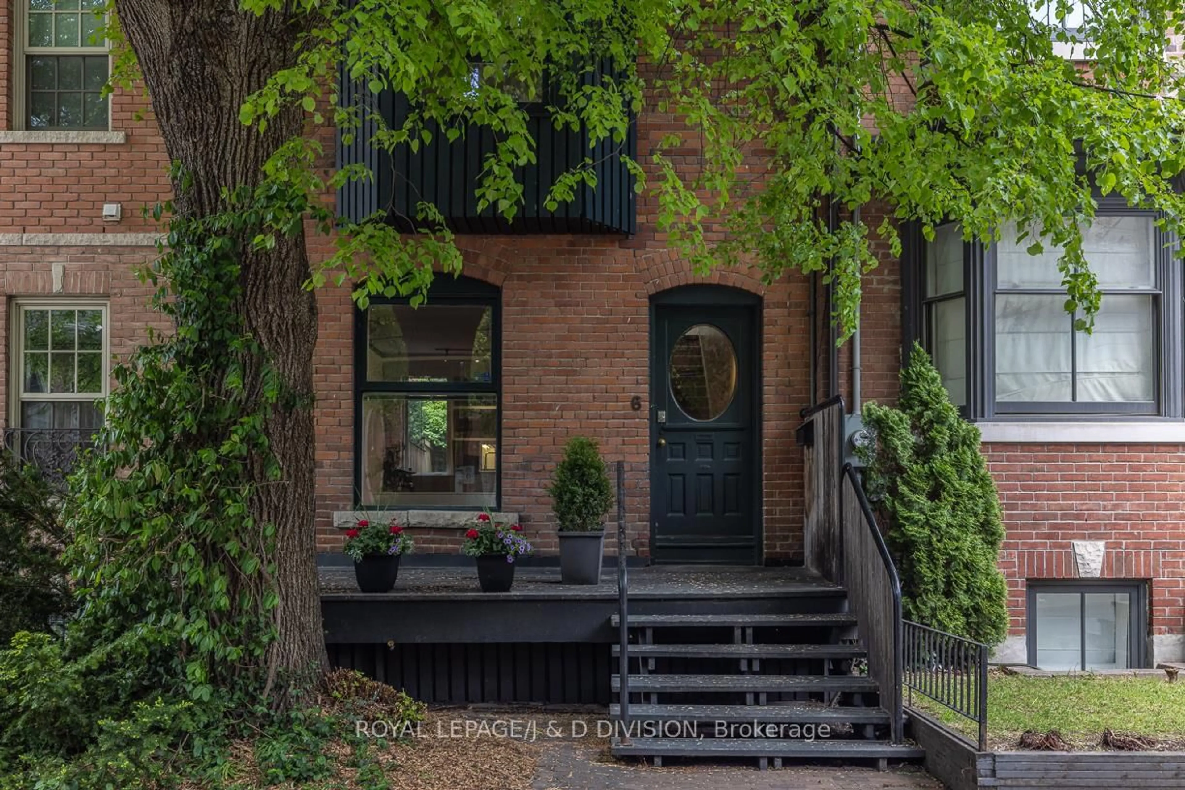 Home with brick exterior material, street for 6 Gibson Ave, Toronto Ontario M5R 1T5