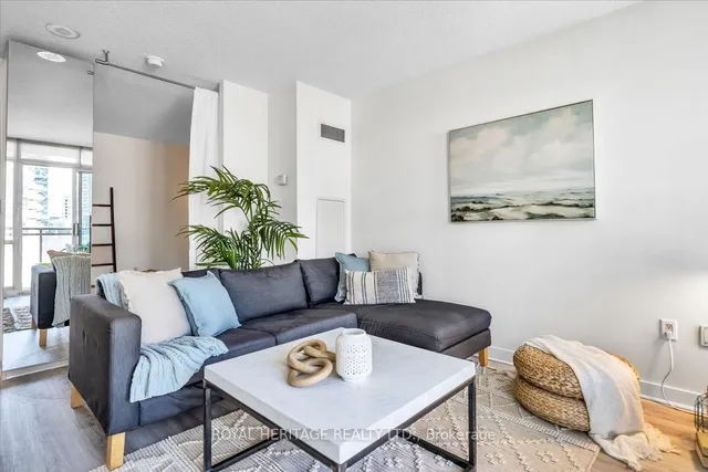 Additional property image - 11 Brunel Crt Unit 1105