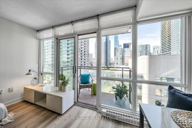 Additional property image - 11 Brunel Crt Unit 1105