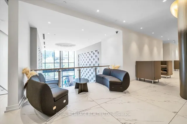 Additional property image - 11 Brunel Crt Unit 1105