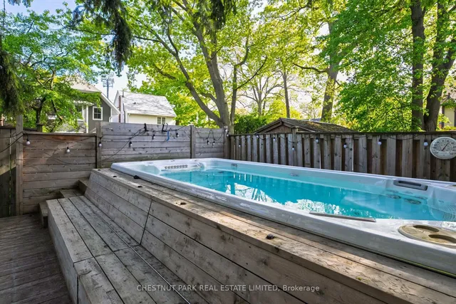 Additional property image - 127 Rose Park Dr
