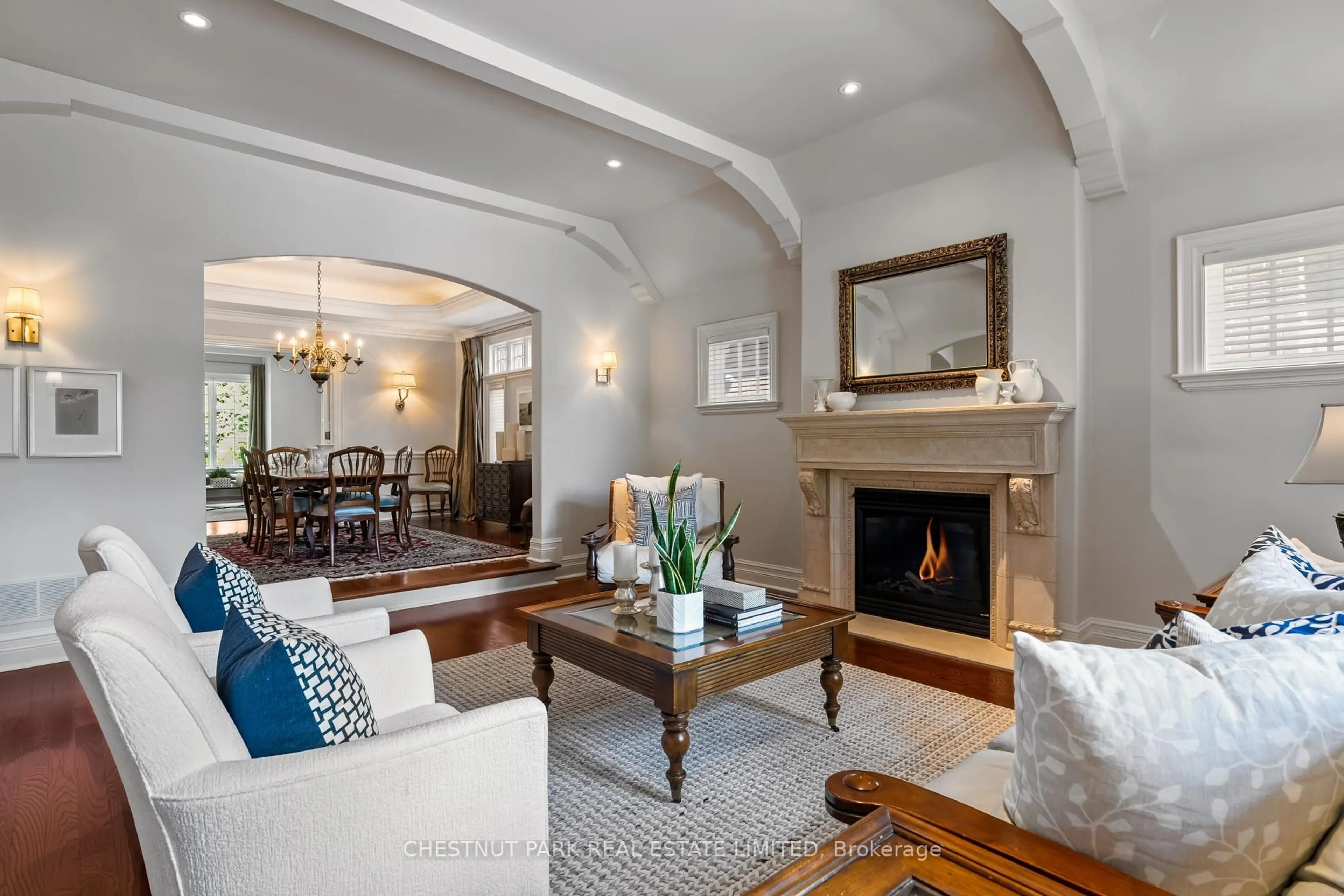 Living room with furniture, unknown for 12 Blyth Hill Rd, Toronto Ontario M4N 3L4