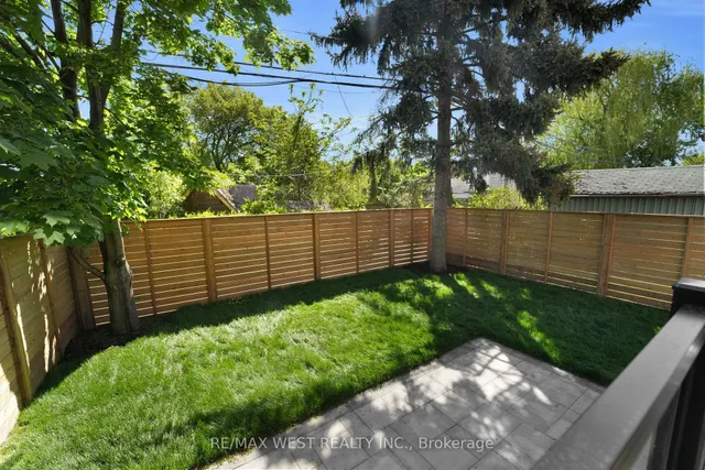 Additional property image - 207 Winnett Ave