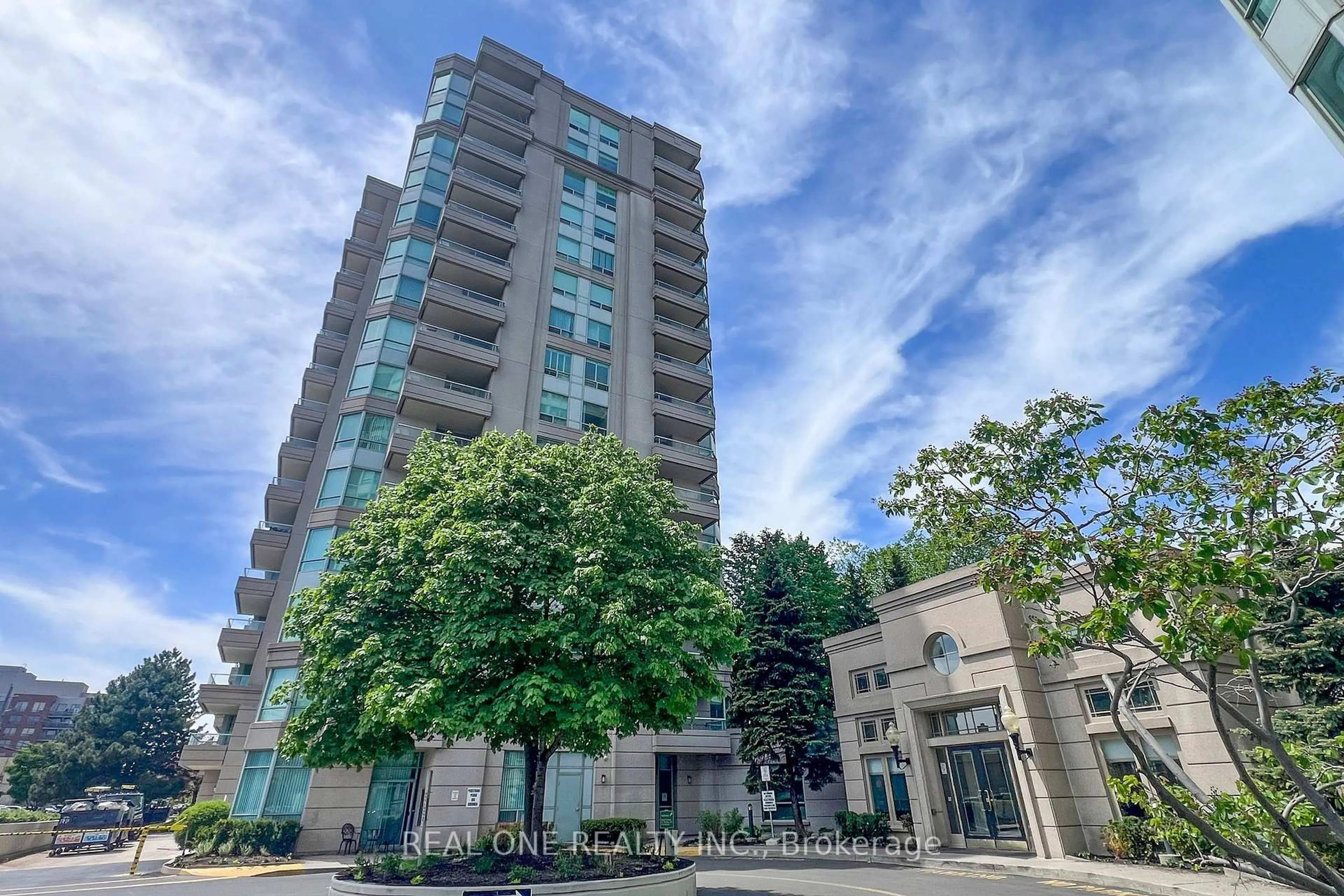 Unknown for 8 Covington Rd #101, Toronto Ontario M6A 3E5