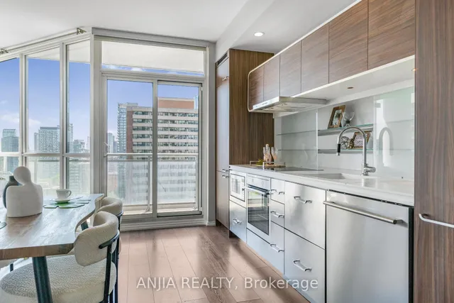 Additional image 17 of 45 CHARLES St Unit 2215