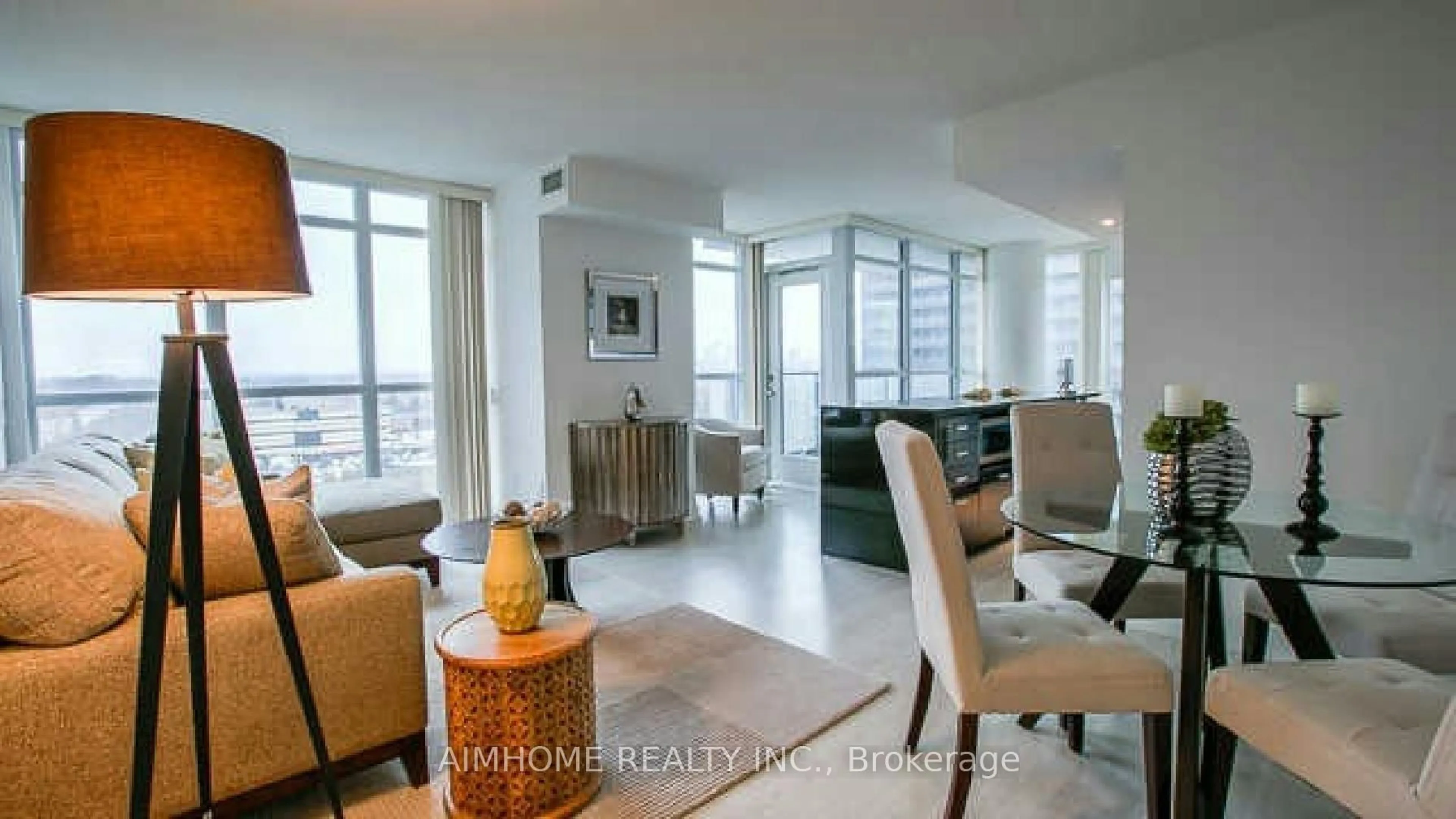 Living room with furniture, unknown for 19 Singer Crt #921, Toronto Ontario M2K 0B2