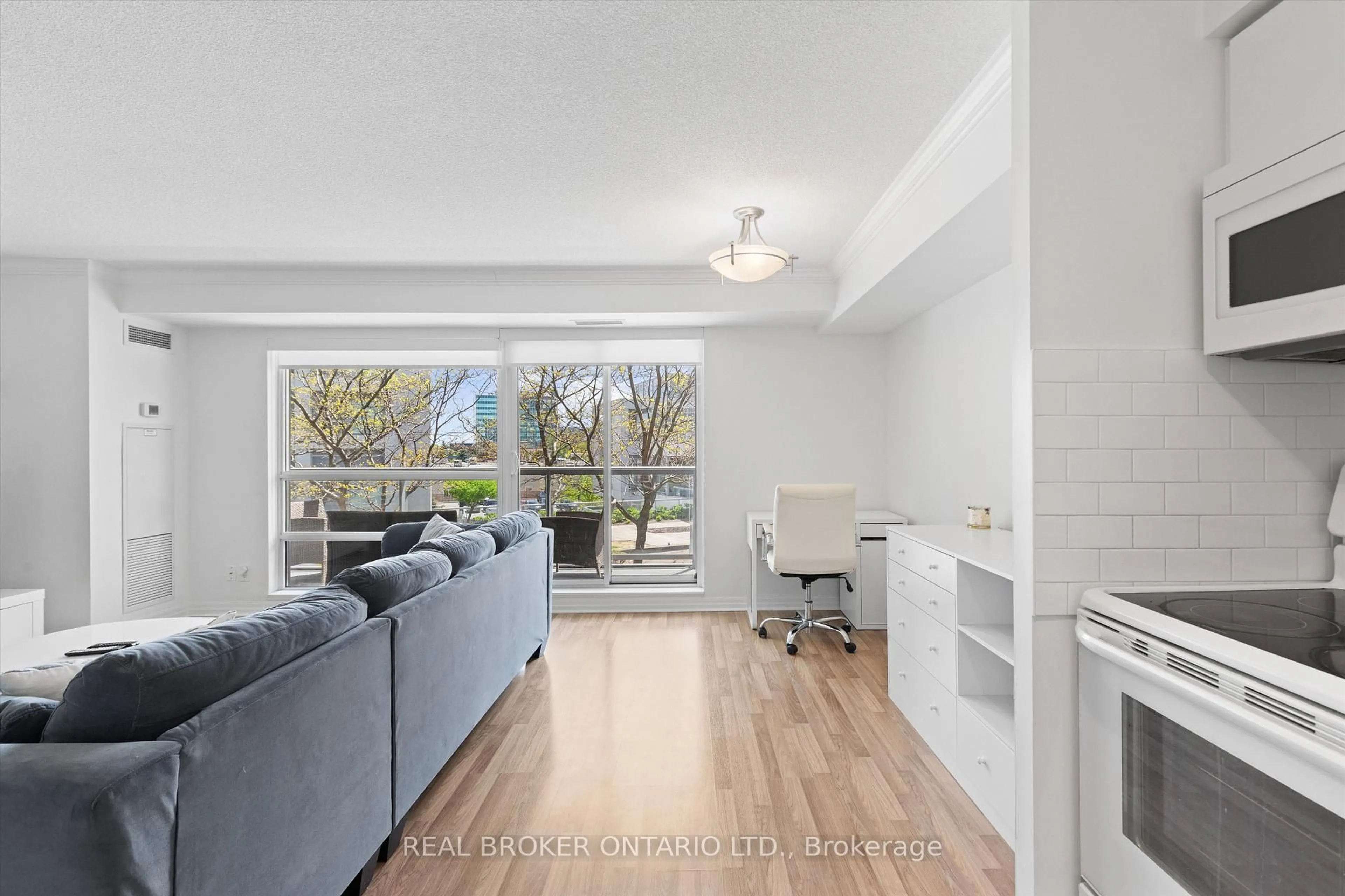 Living room with furniture, unknown for 2035 Sheppard Ave #216, Toronto Ontario M2J 0A8