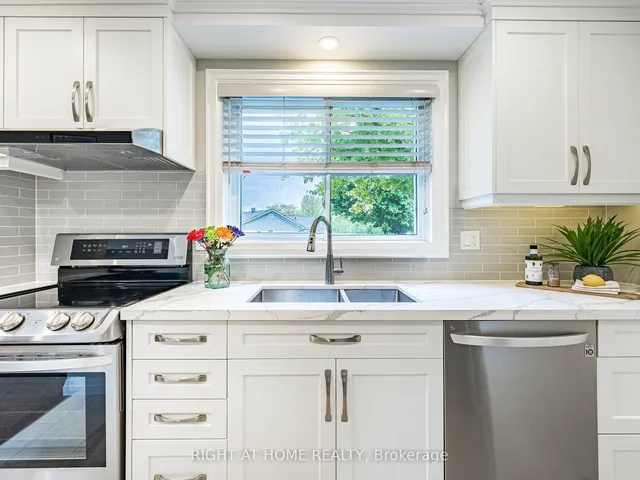 Additional image 36 of 30 Parfield Dr