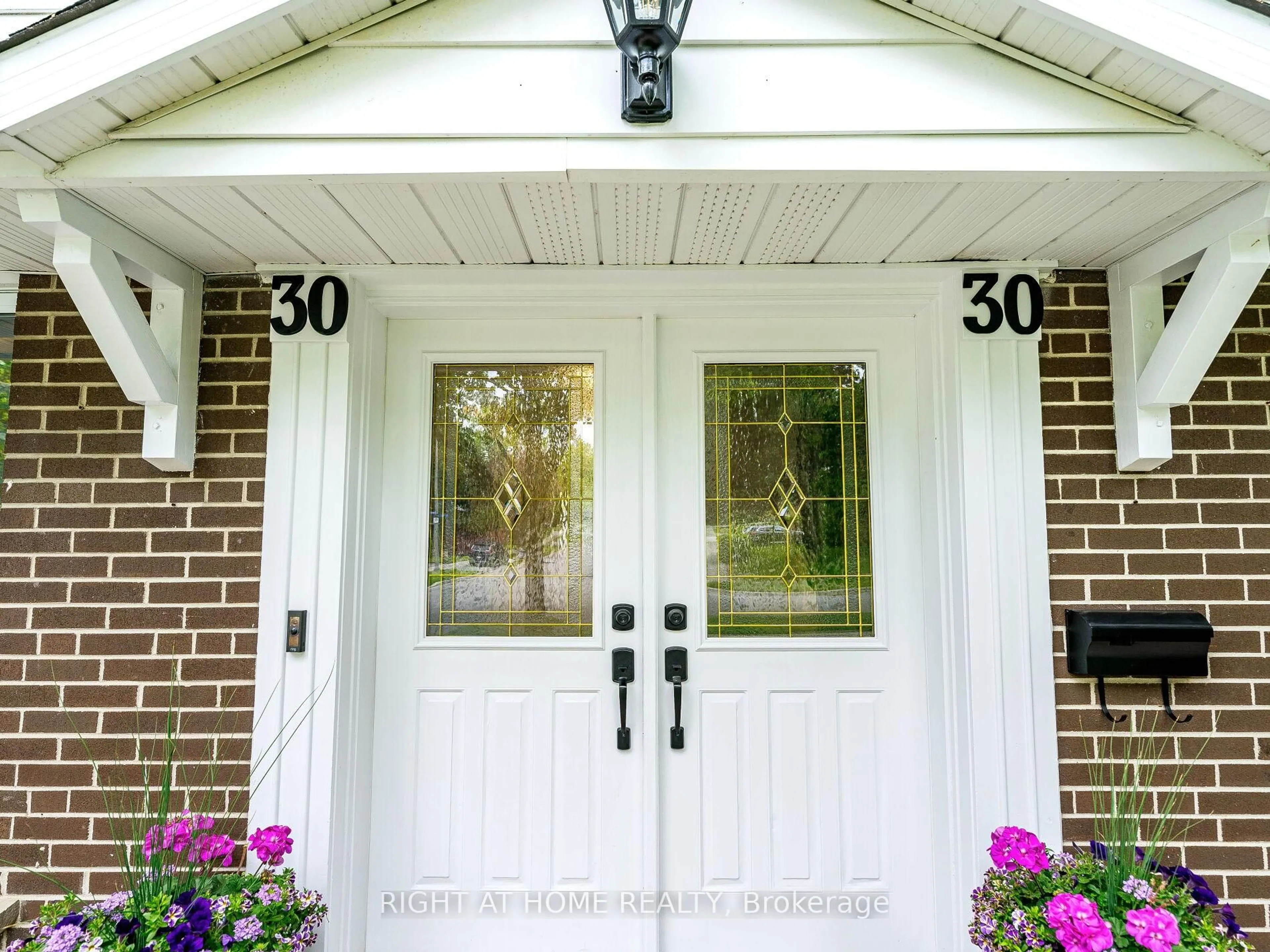 Unknown for 30 Parfield Dr, Toronto Ontario M2J 1B9