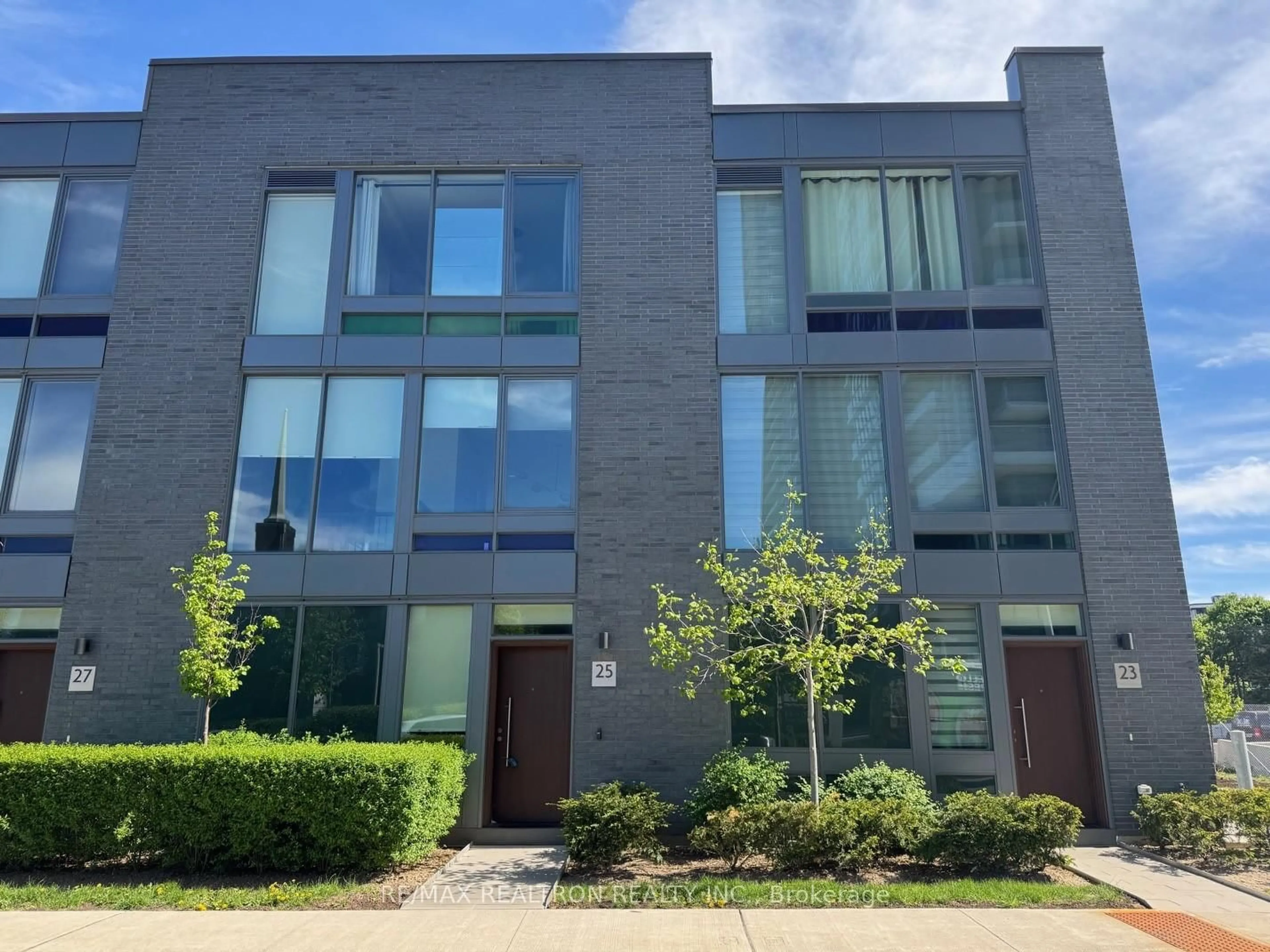 Home with brick exterior material, street for 25 Sonic Way, Toronto Ontario M3C 3Z2