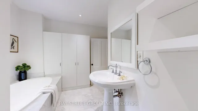 Additional property image - 168 Macpherson Ave