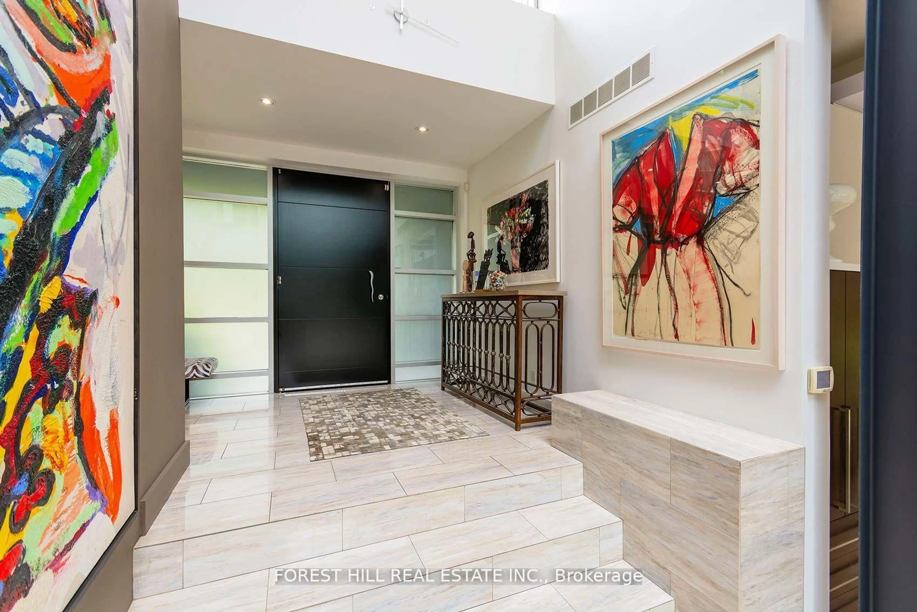 Indoor foyer for 19 Alderbrook Dr, Toronto Ontario M3B 1E3