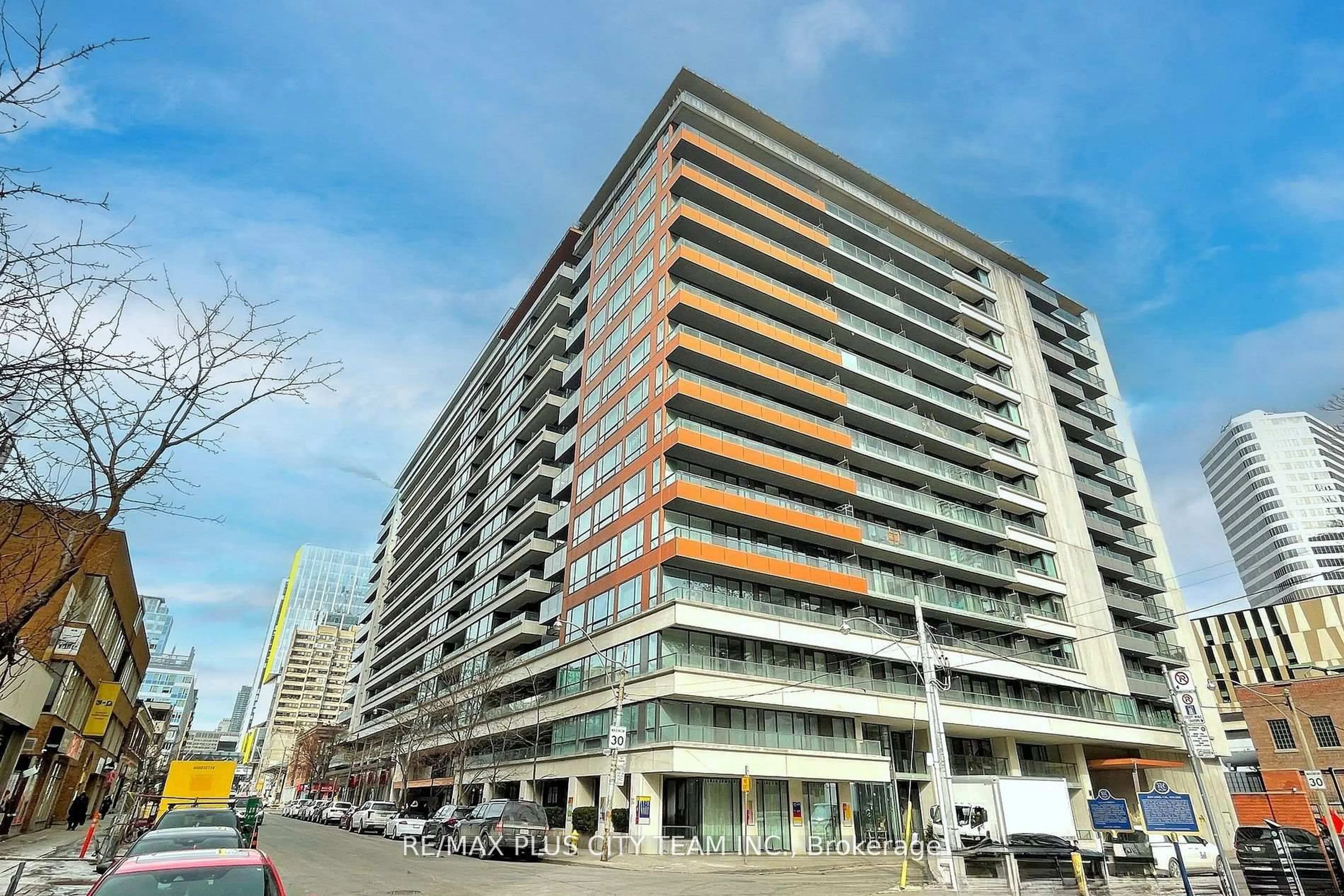 Unknown for 111 Elizabeth St #308, Toronto Ontario M5G 1P7