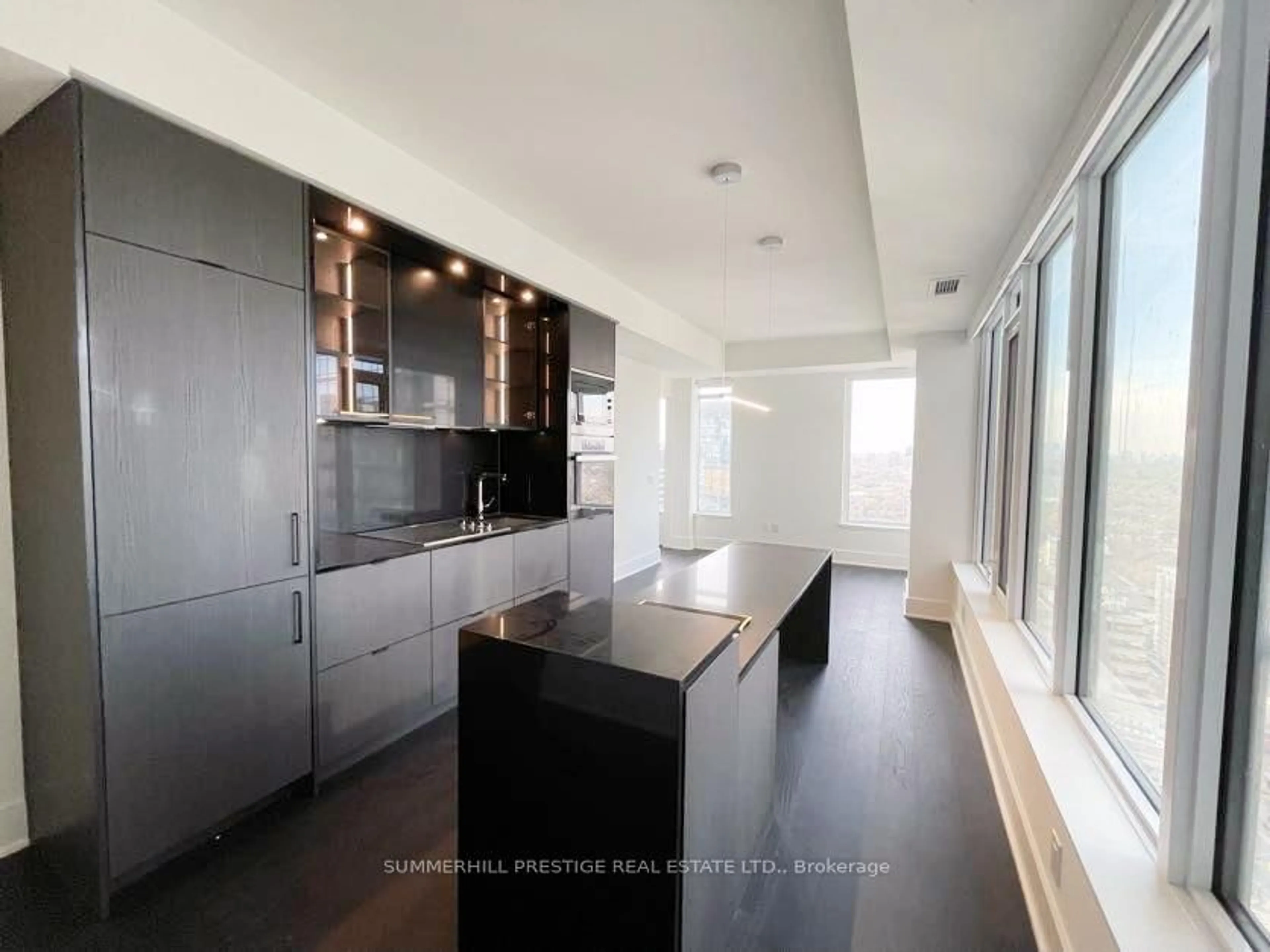 Open concept kitchen, unknown for 11 Yorkville Ave #2505, Toronto Ontario M4W 0B7