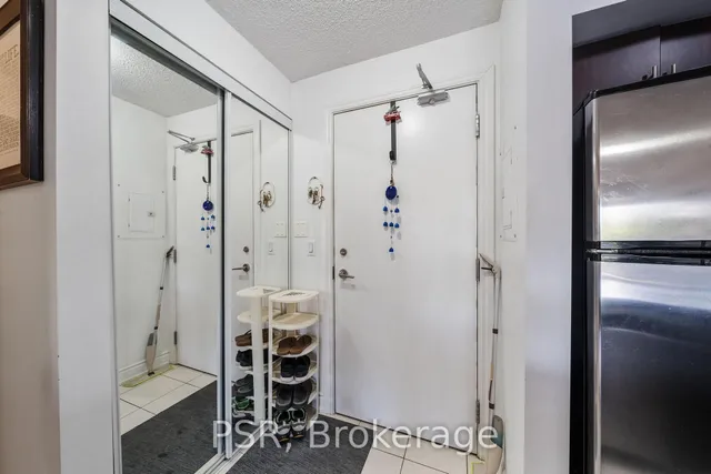 Additional property image - 760 Sheppard Ave Unit 211