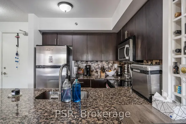 Additional property image - 760 Sheppard Ave Unit 211