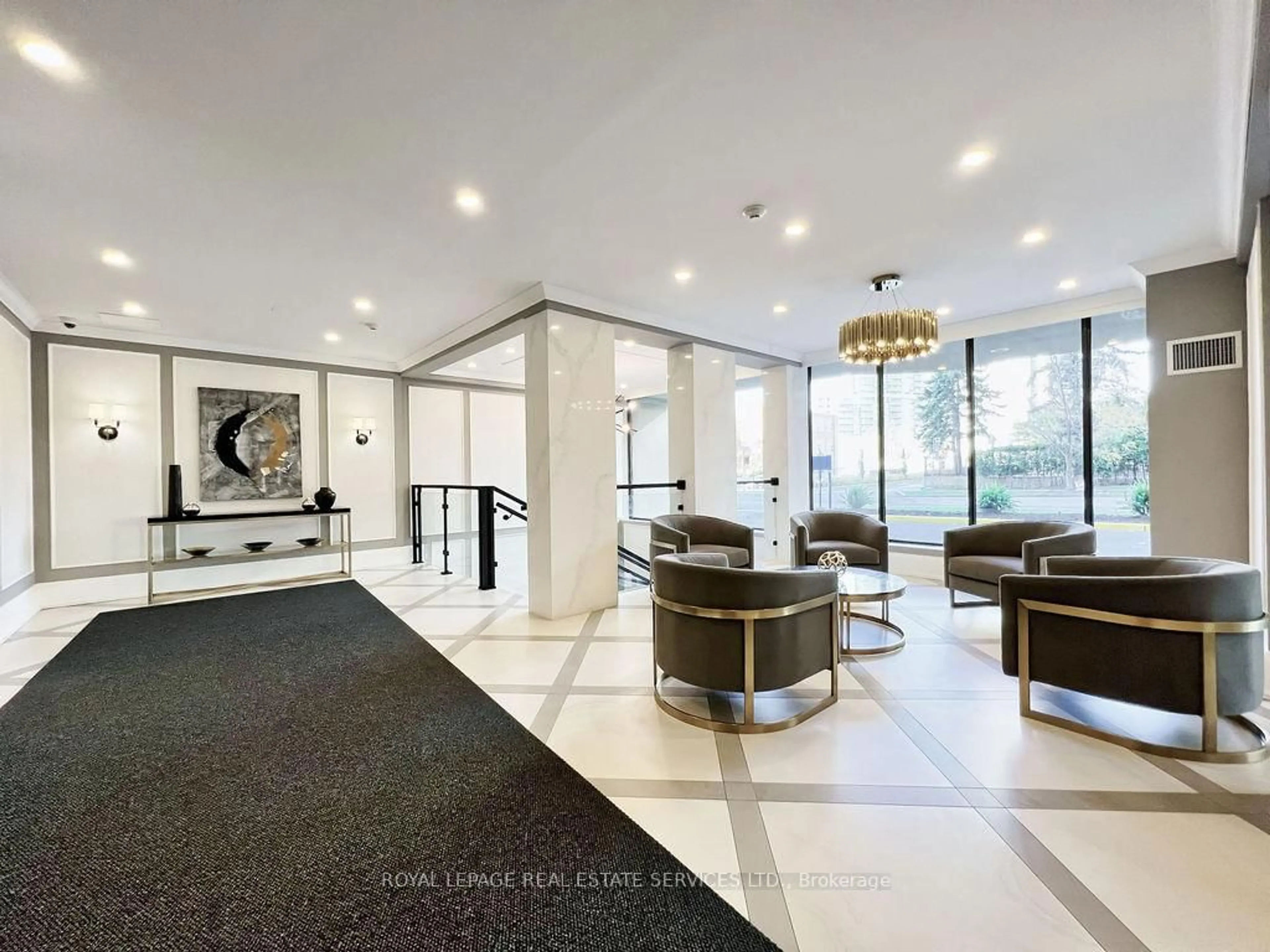 Lobby for 5444 Yonge St #108, Toronto Ontario M2N 6J4