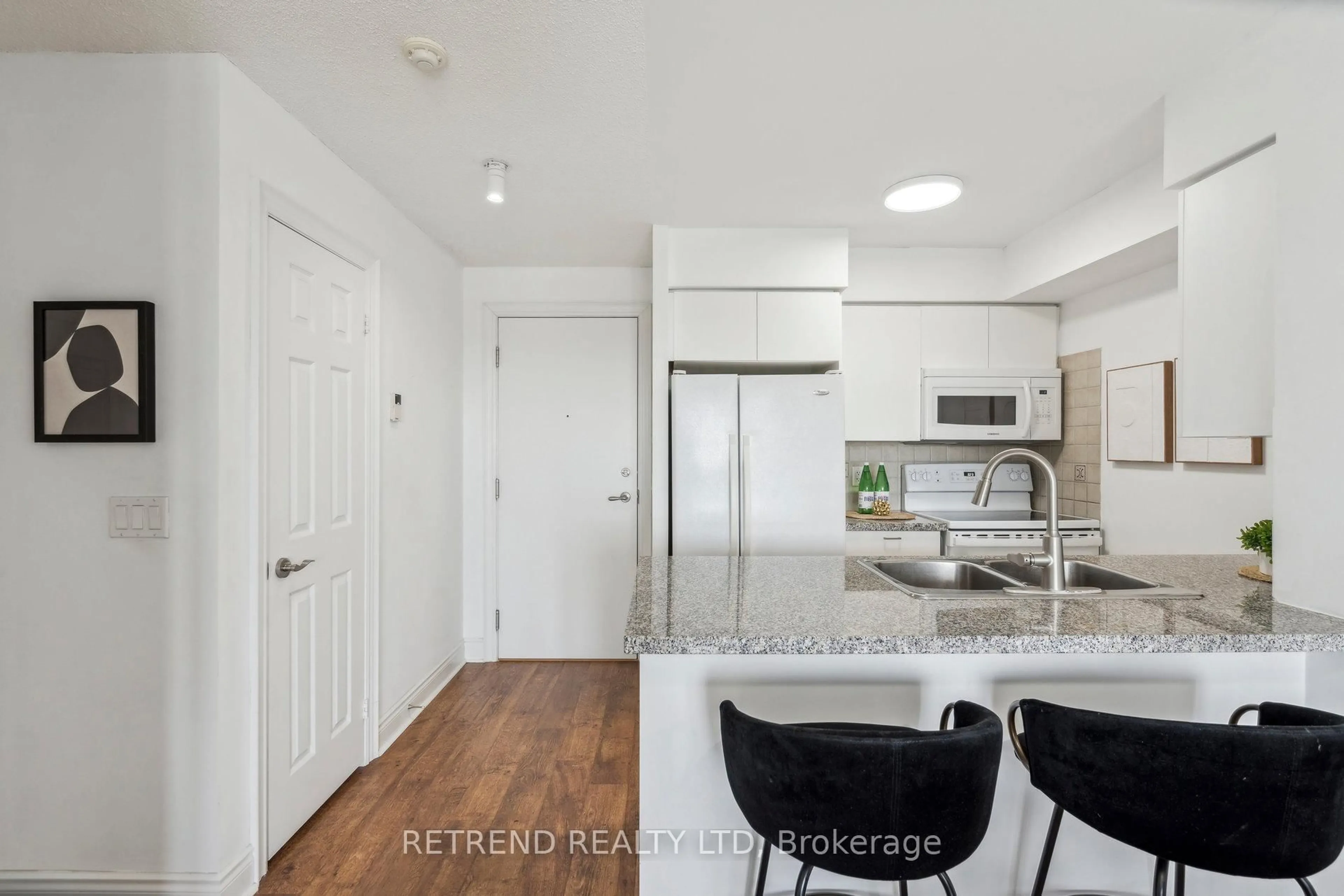 Unknown for 15 Greenview Ave #2111, Toronto Ontario M2M 4M7
