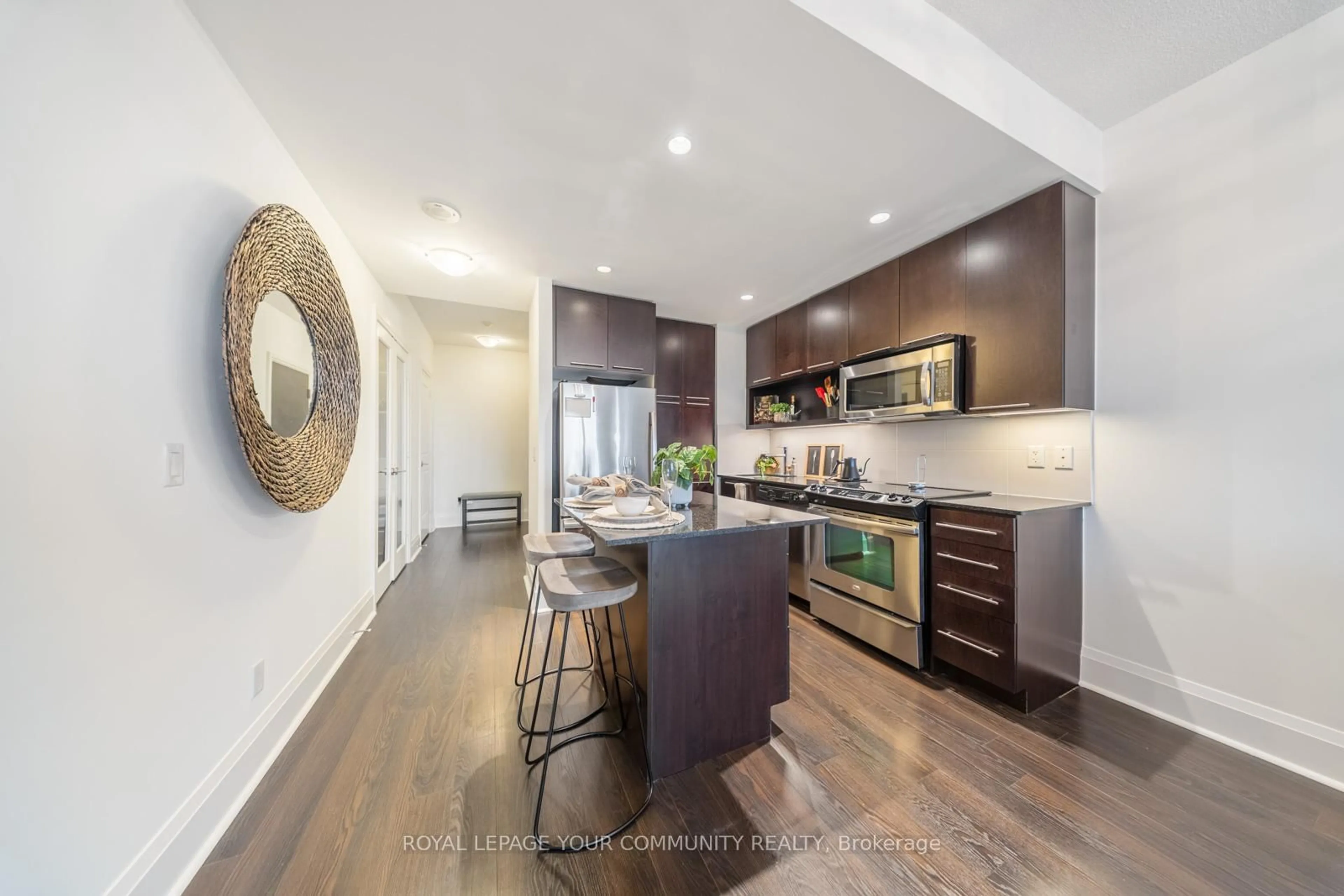 Open concept kitchen, unknown for 100 Harrison Garden Blvd #710, Toronto Ontario M2N 0C2
