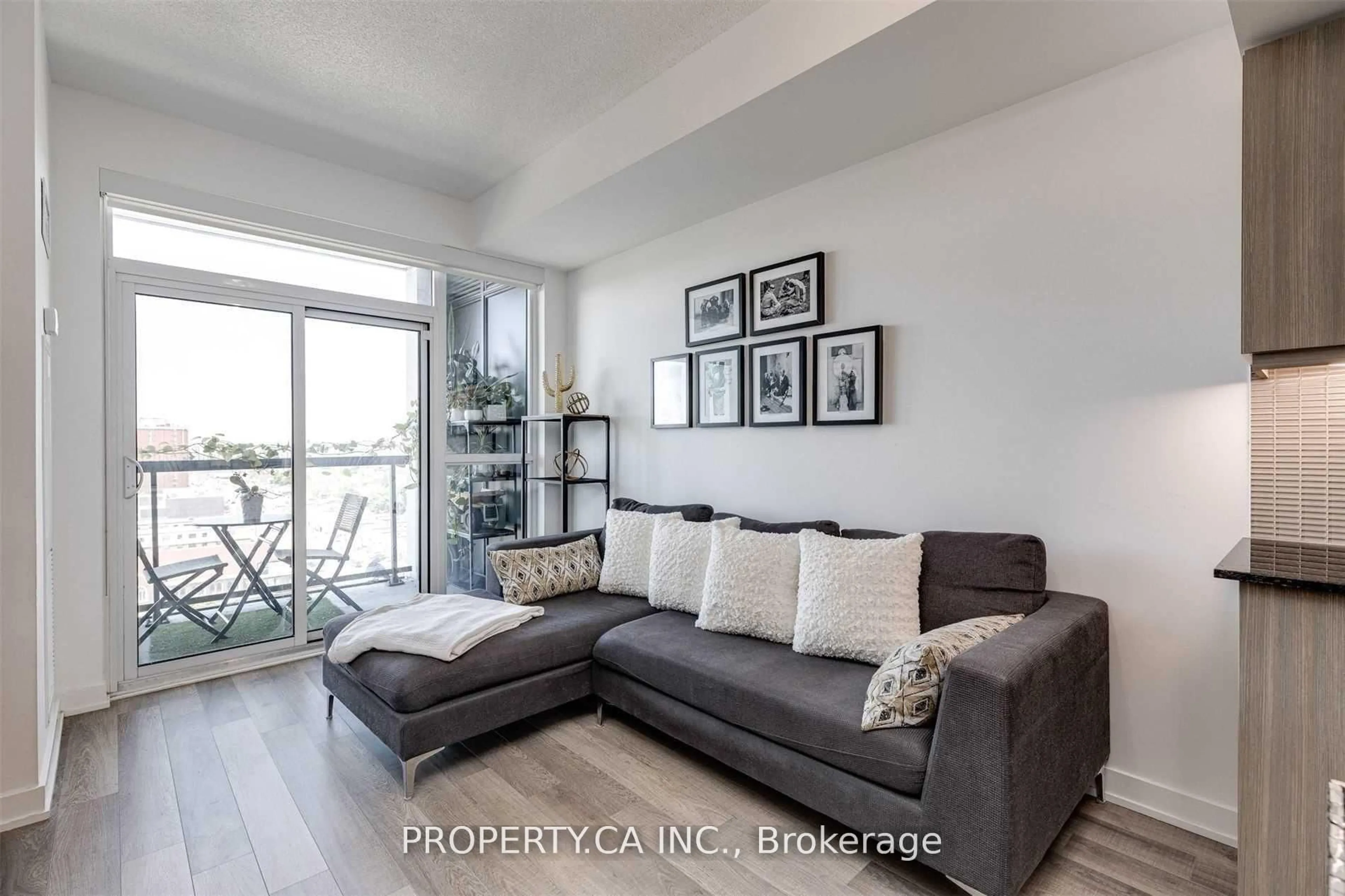 Living room with furniture, unknown for 1603 Eglinton Ave #1305, Toronto Ontario M6E 0A1