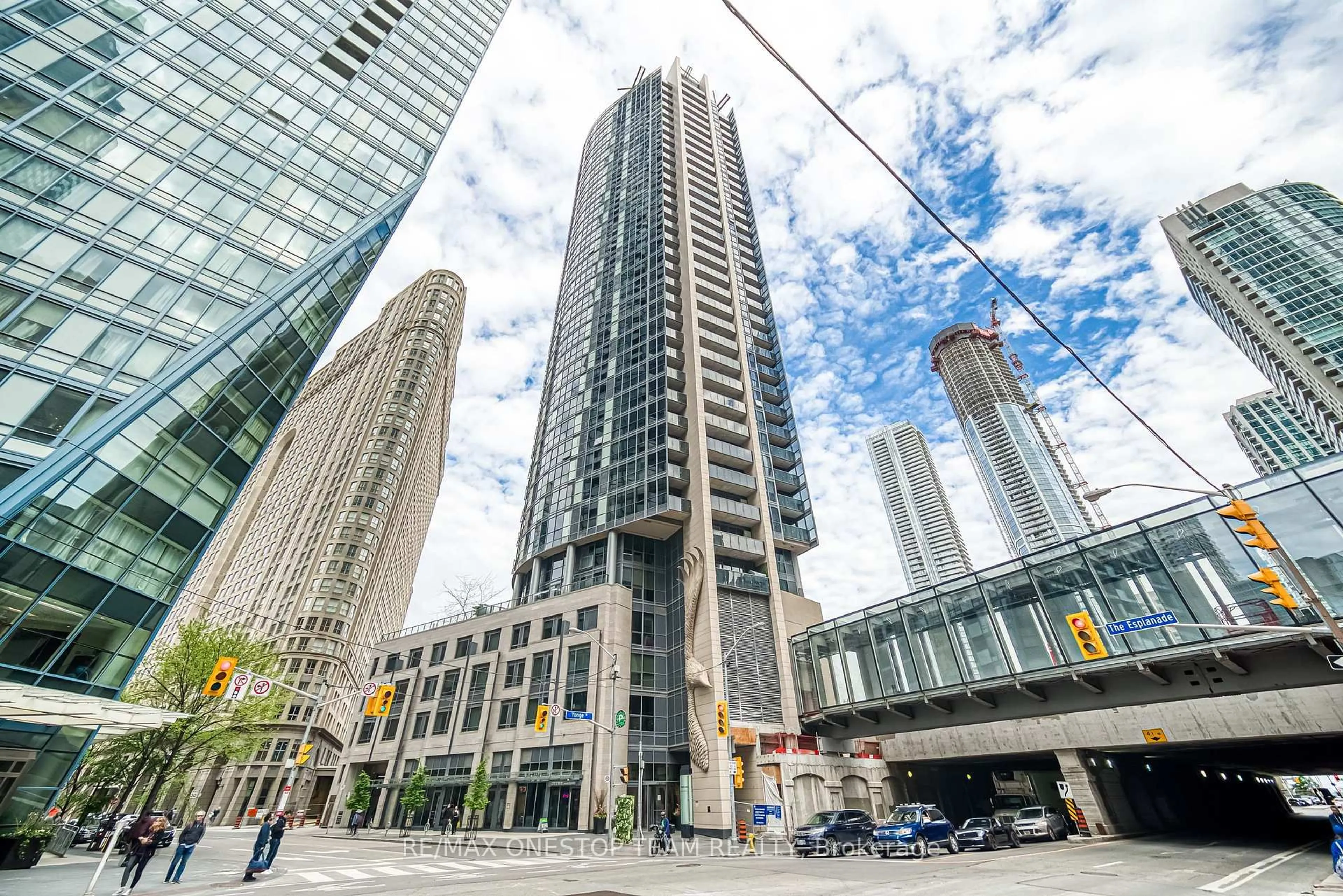 Unknown for 1 The Esplanade N/A #1103, Toronto Ontario M5E 0A8