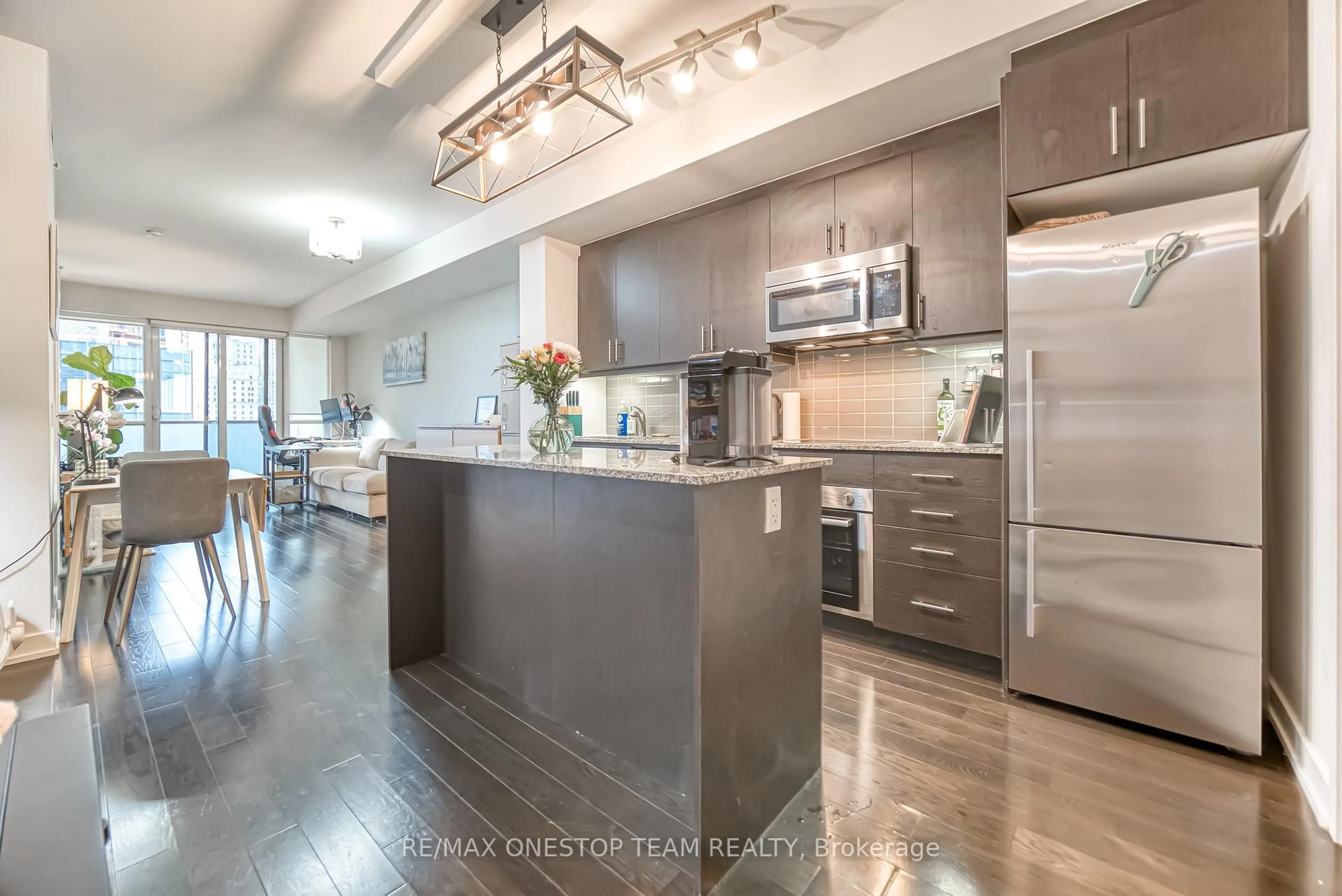 Open concept kitchen, unknown for 1 The Esplanade N/A #1103, Toronto Ontario M5E 0A8
