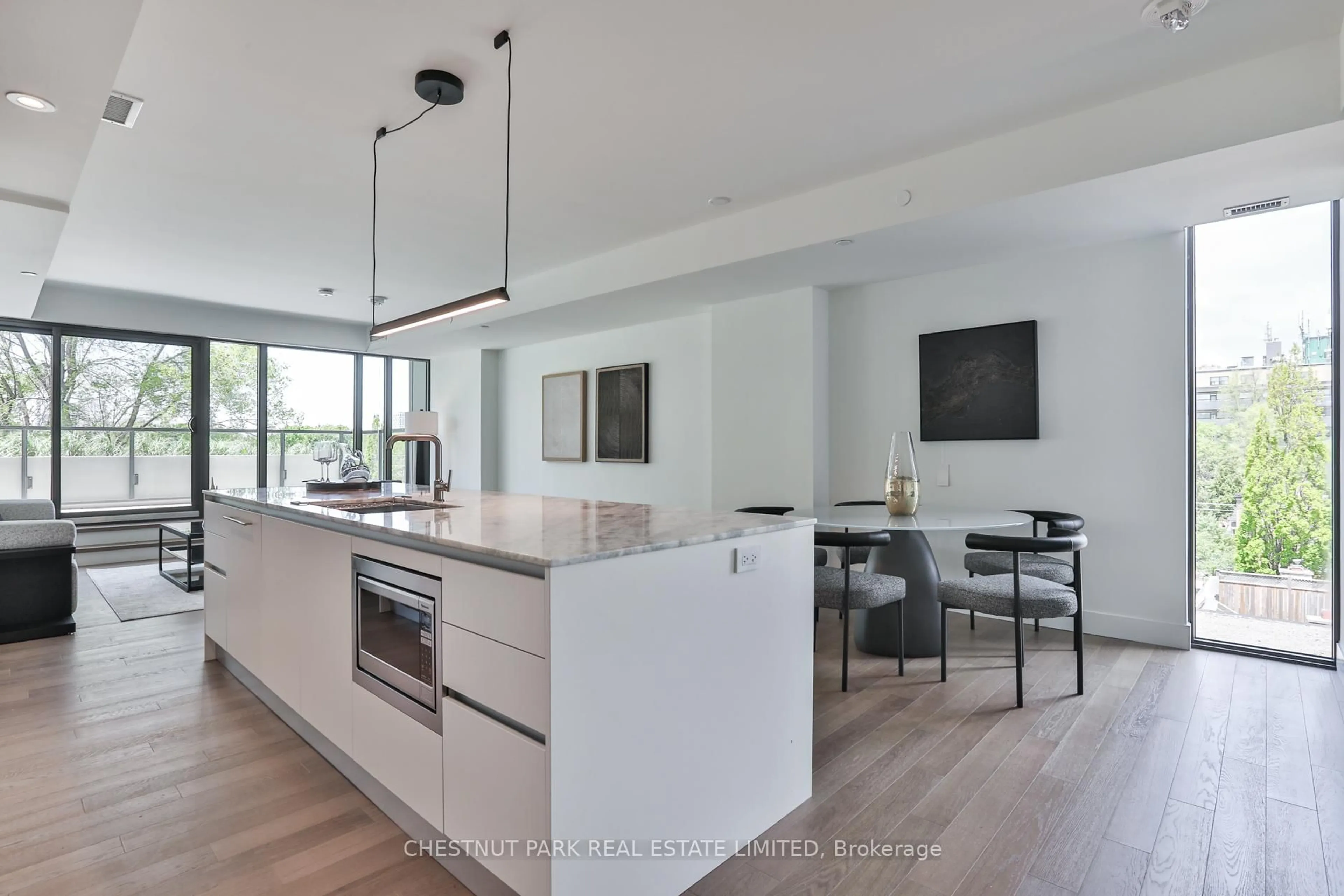 Open concept kitchen, unknown for 1414 Bayview Ave #408, Toronto Ontario M4V 1G6