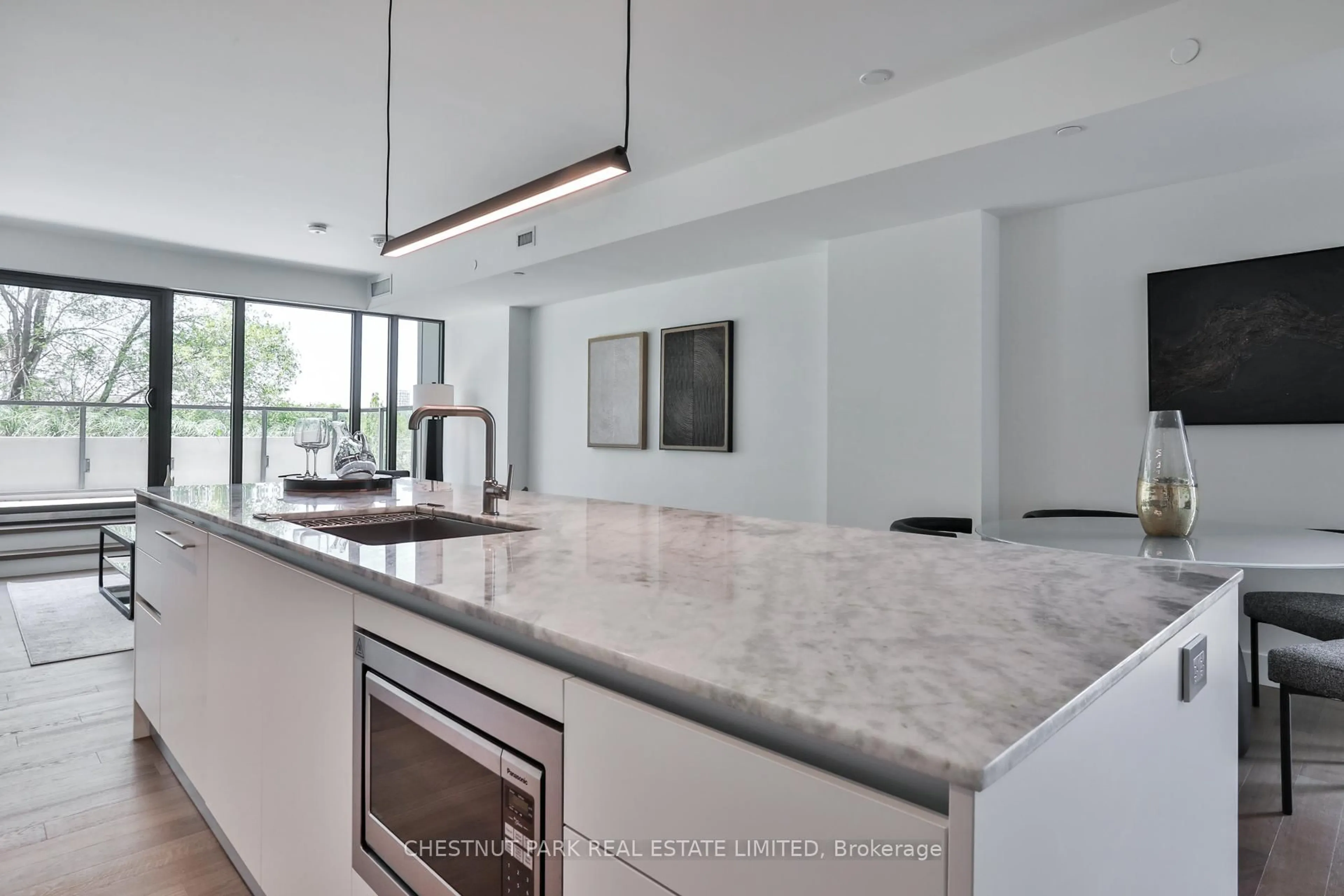 Contemporary kitchen, unknown for 1414 Bayview Ave #408, Toronto Ontario M4V 1G6