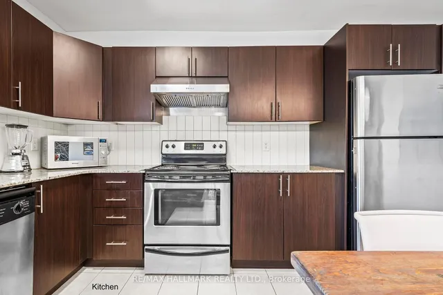 Additional property image - 2603 Bathurst St Unit 602