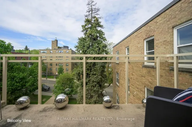 Additional property image - 2603 Bathurst St Unit 602