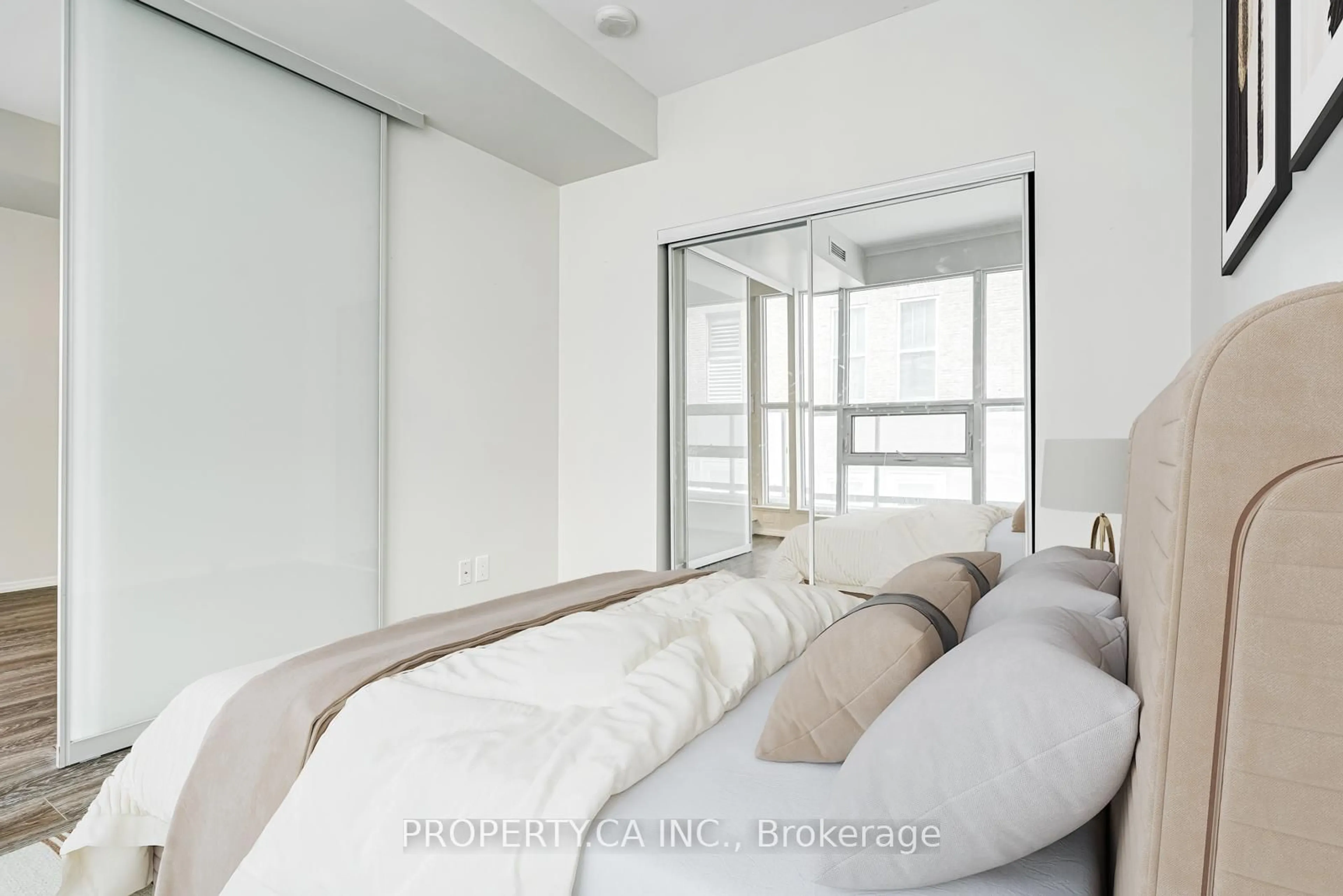 Bedroom with bed, unknown for 70 Temperance St #508, Toronto Ontario M5H 4E8
