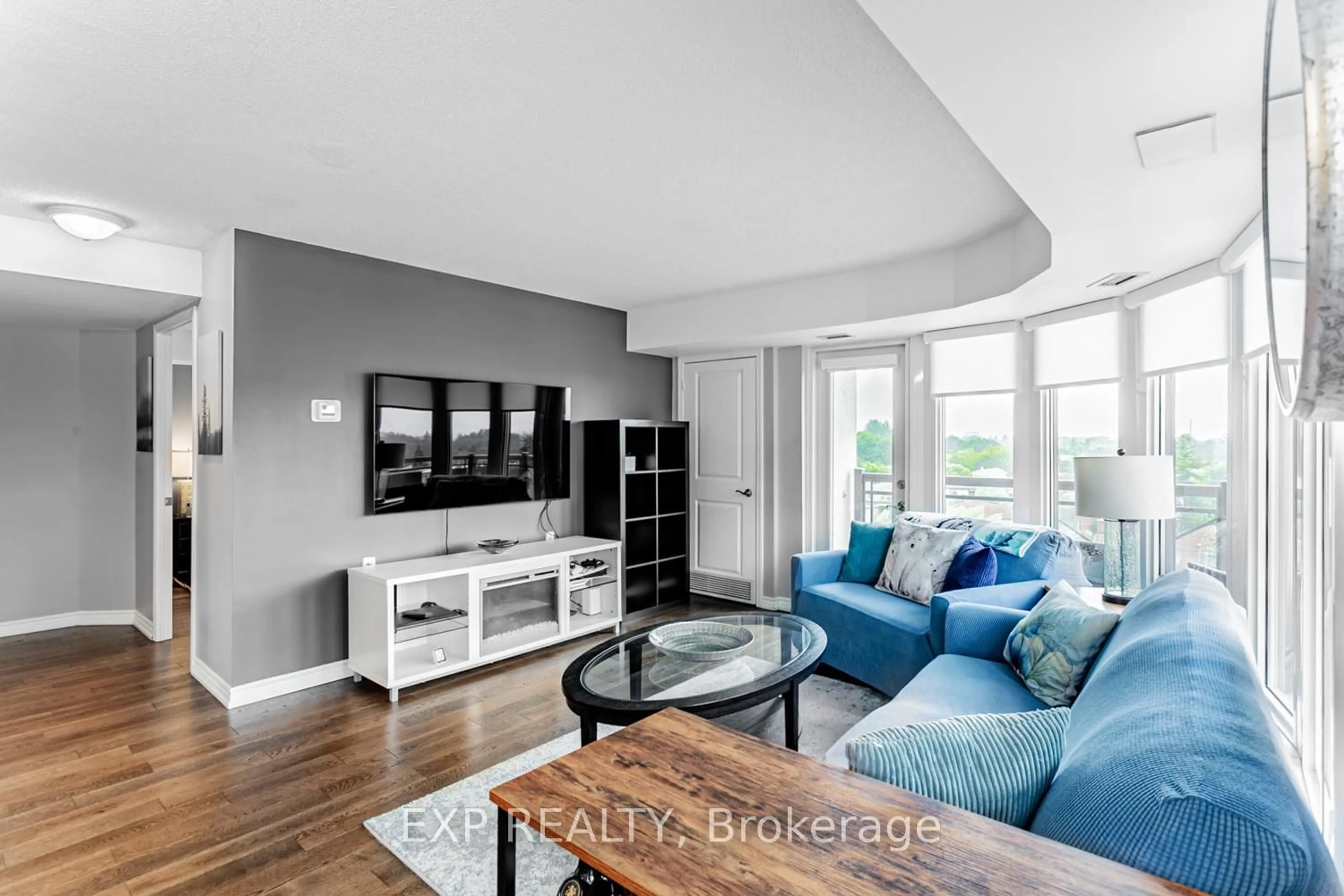 Living room with furniture, unknown for 872 Sheppard Ave #603, Toronto Ontario M3H 5V5