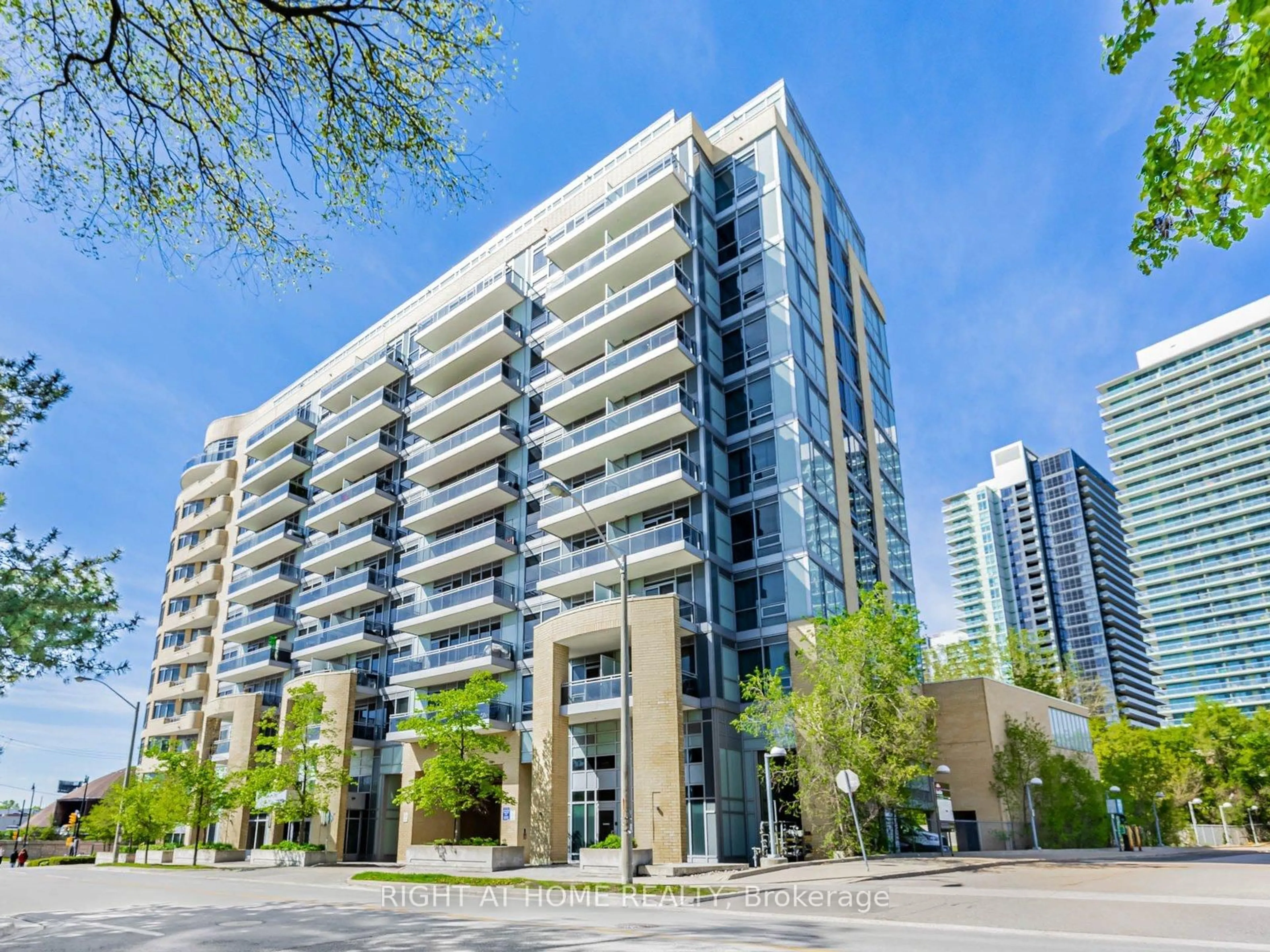 Unknown for 2756 Old Leslie St #811, Toronto Ontario M2K 0E2