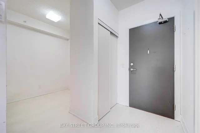Additional property image - 68 Merton St Unit 615