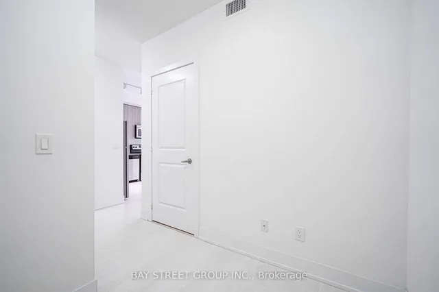 Additional property image - 68 Merton St Unit 615
