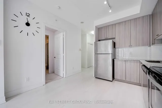 Additional property image - 68 Merton St Unit 615