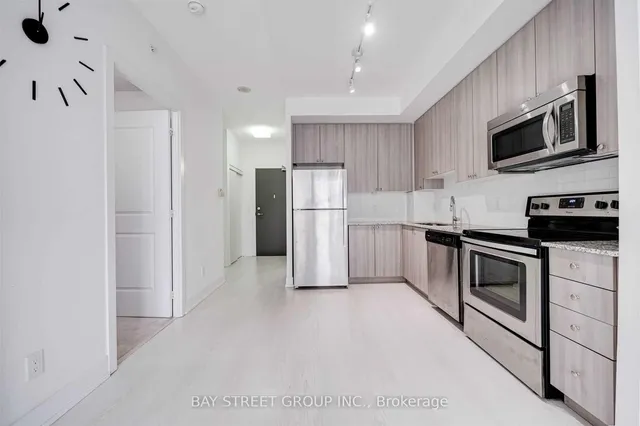 Additional property image - 68 Merton St Unit 615