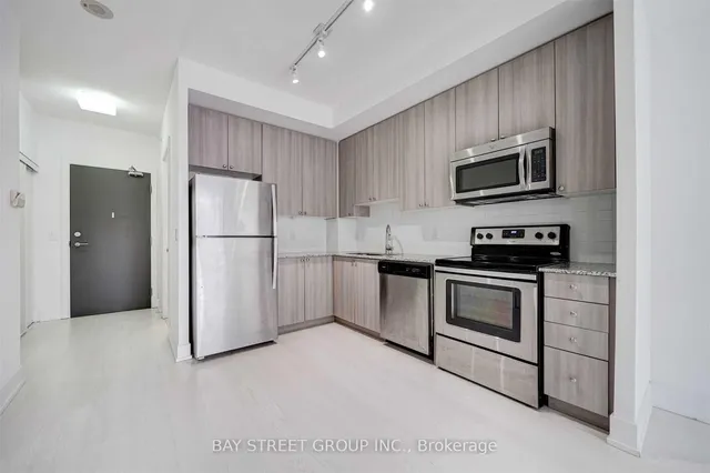 Additional property image - 68 Merton St Unit 615