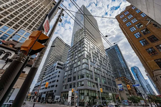 Primary image of 101 Peter St Unit 3711