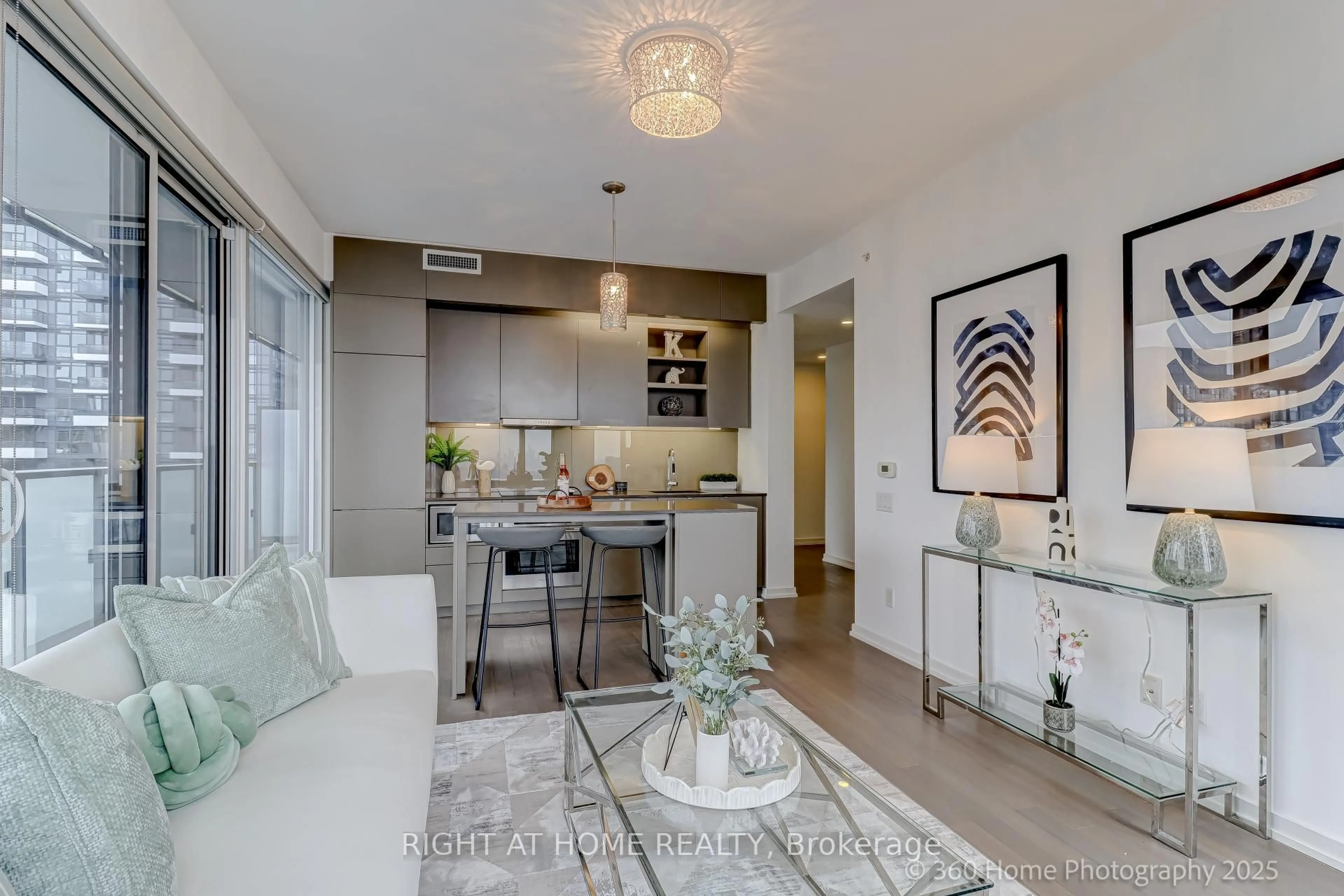 Open concept kitchen, unknown for 101 Peter St #3711, Toronto Ontario M5V 0G6