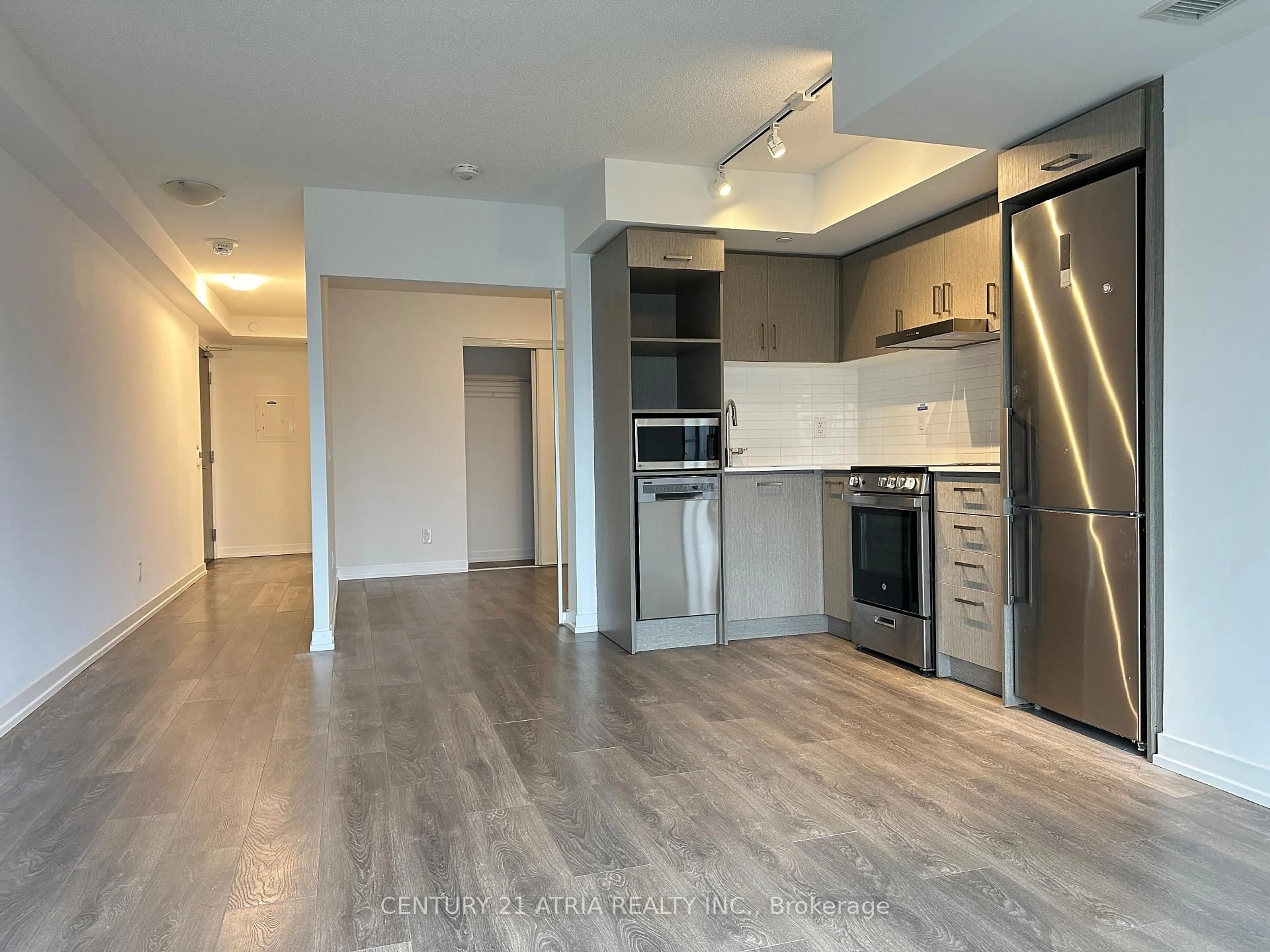 Unknown for 219 DUNDAS St #1801, Toronto Ontario M5A 0V1