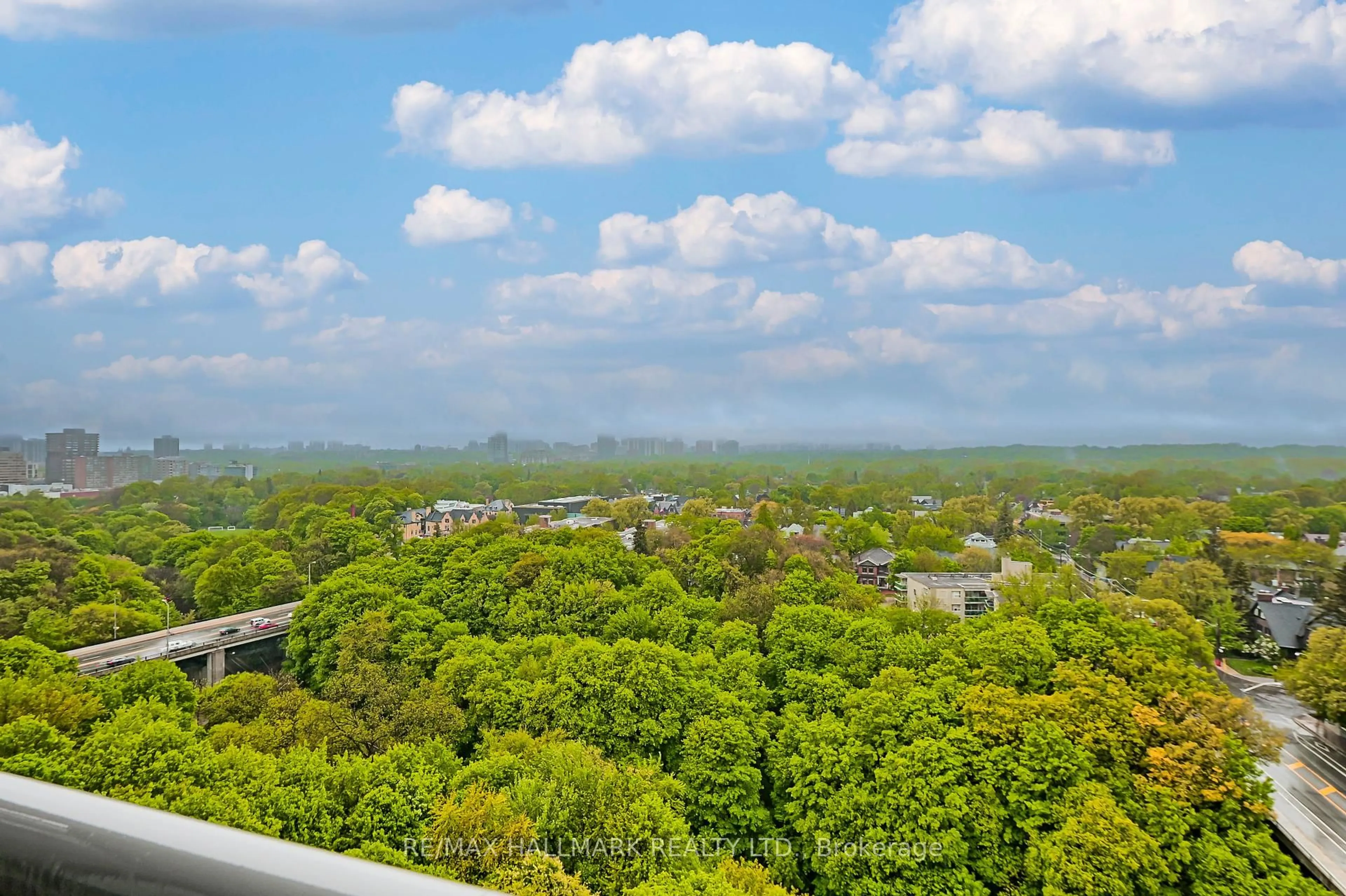 Unknown for 388 Bloor St #1805, Toronto Ontario M4W 3W9