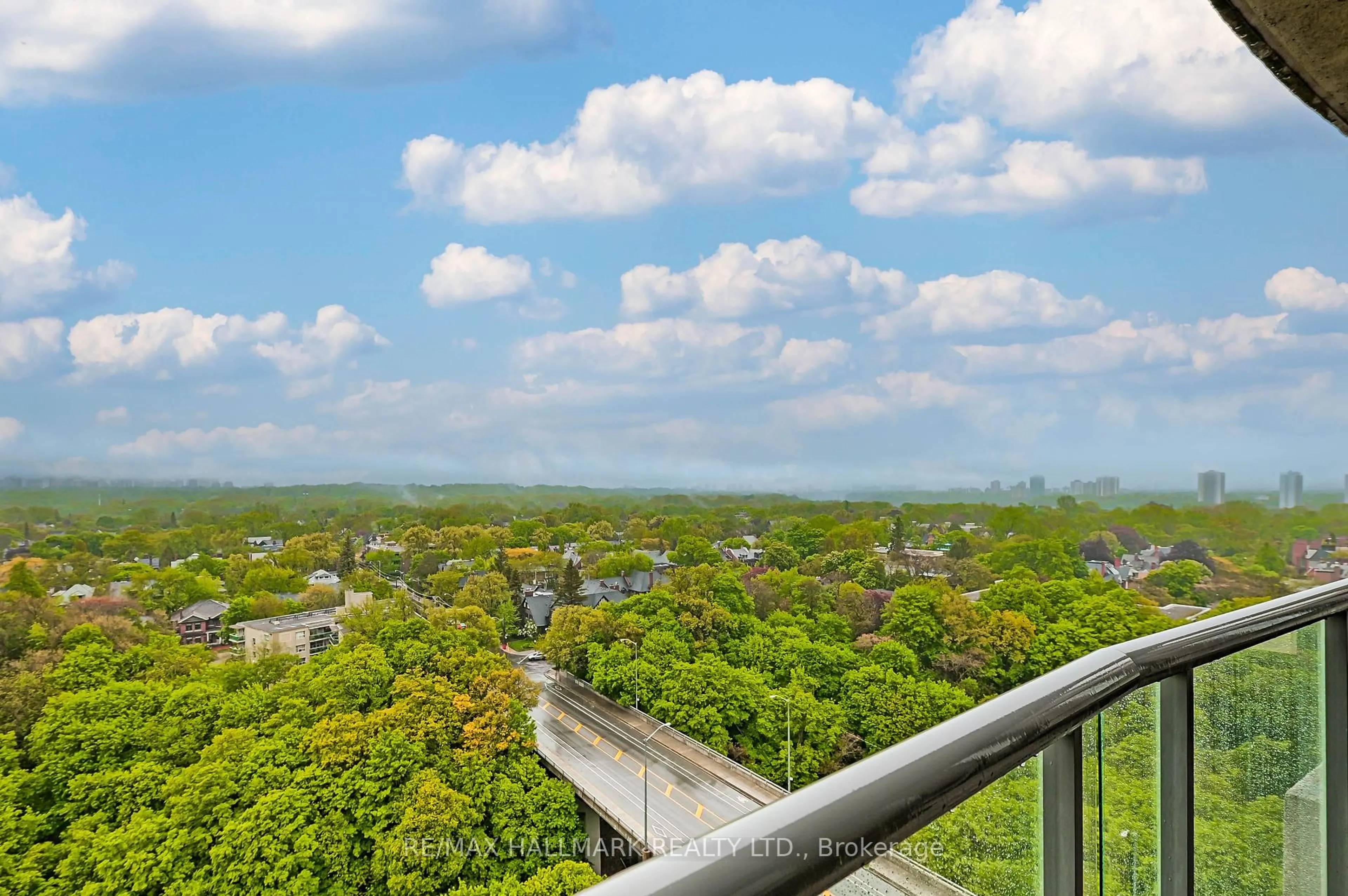 Balcony in the apartment, city buildings view from balcony for 388 Bloor St #1805, Toronto Ontario M4W 3W9