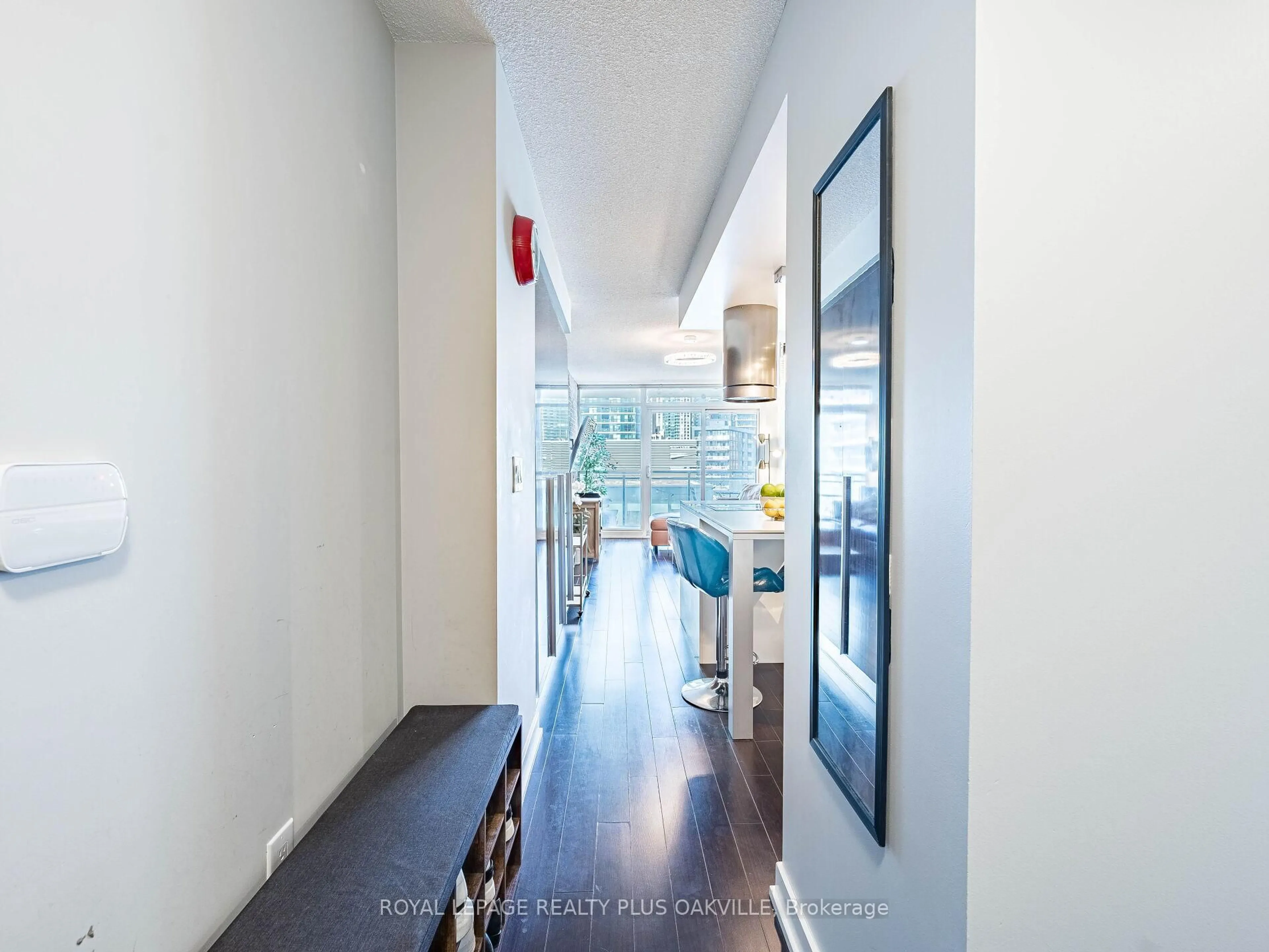 Indoor foyer for 38 Dan Leckie Way #1603, Toronto Ontario M5V 2V6