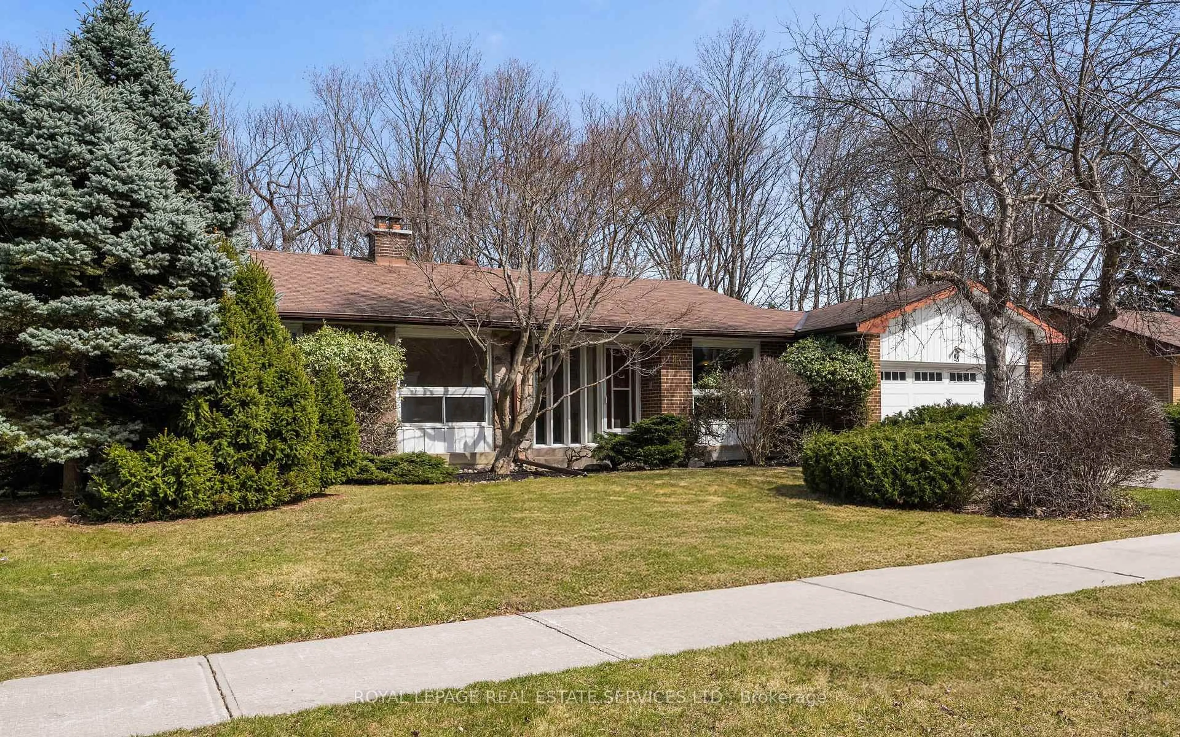 Home with brick exterior material, street for 83 Page Ave, Toronto Ontario M2K 2B8