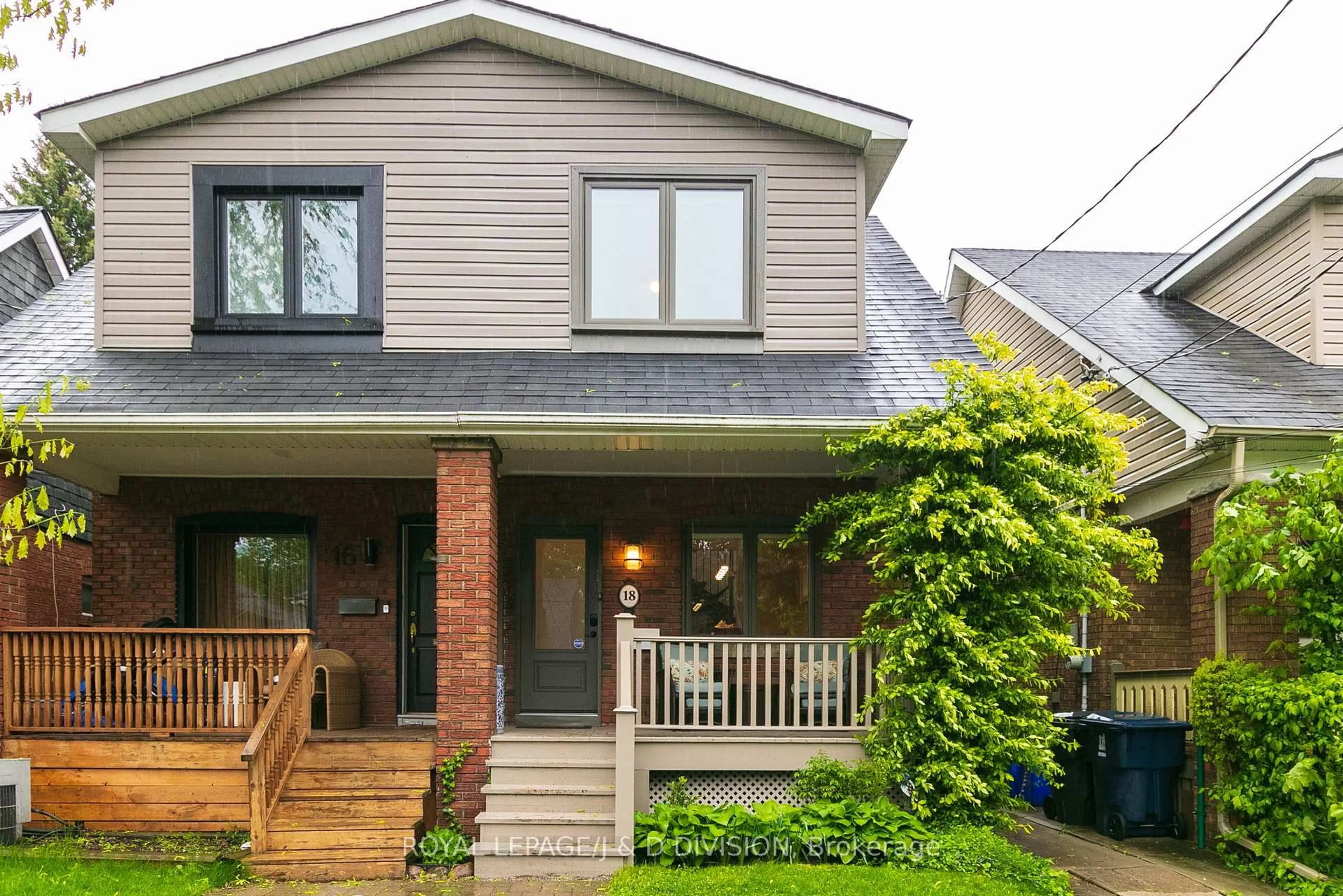 Home with brick exterior material, street for 18 Le May Rd, Toronto Ontario M4S 2X3