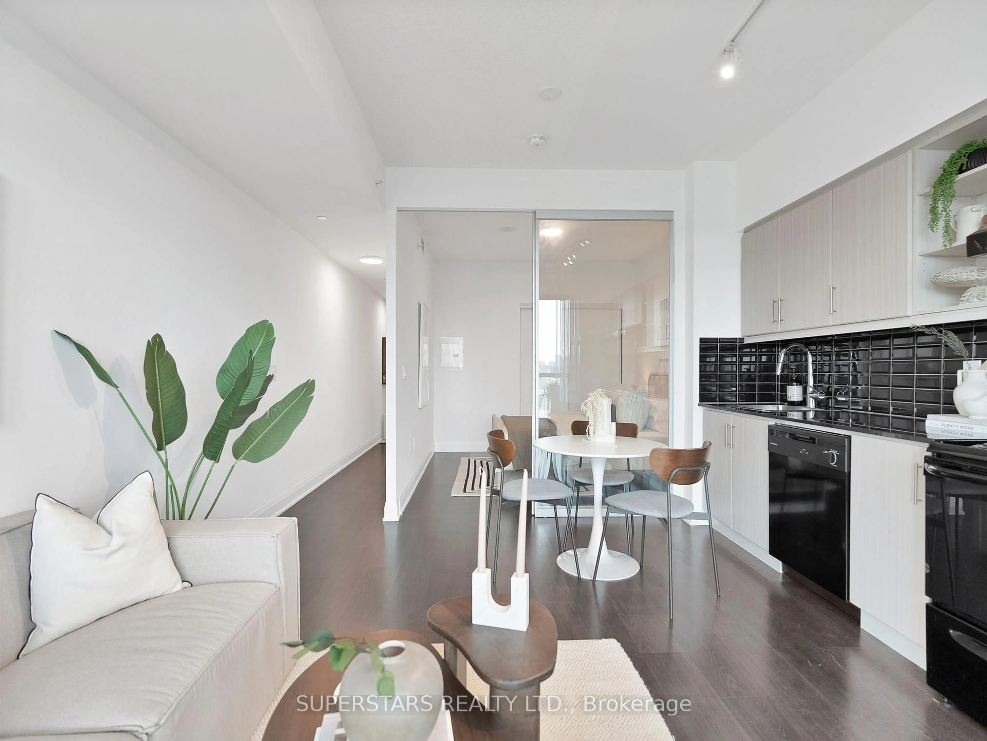 Unknown for 160 Vanderhoof Ave #1208, Toronto Ontario M4G 0B7