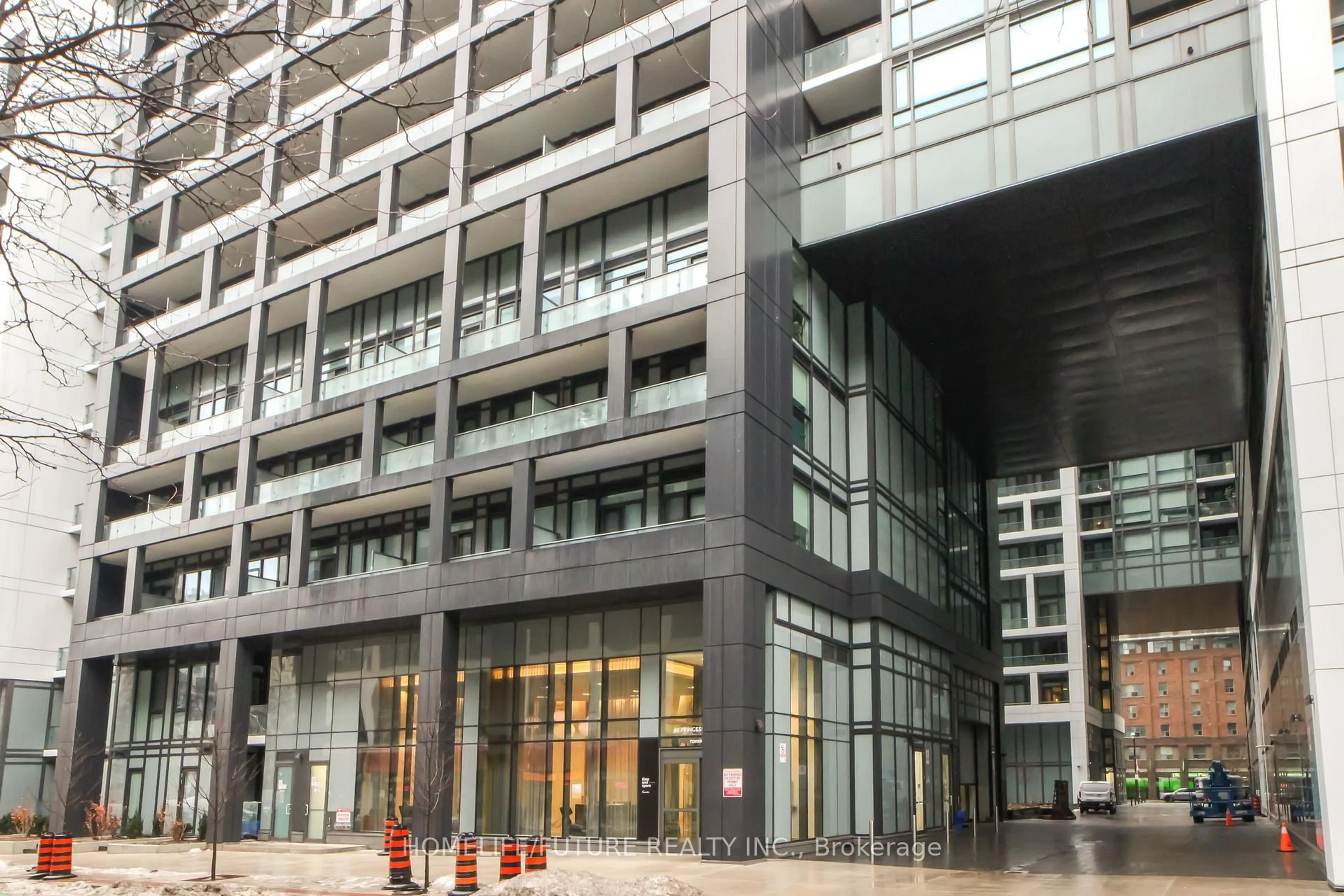 Indoor foyer for 60 Princess St #348, Toronto Ontario M5A 2C7