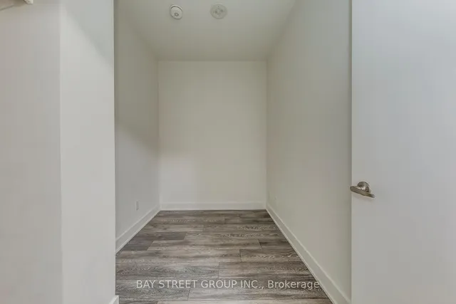 Additional property image - 188 Fairview Mall Dr Unit 216