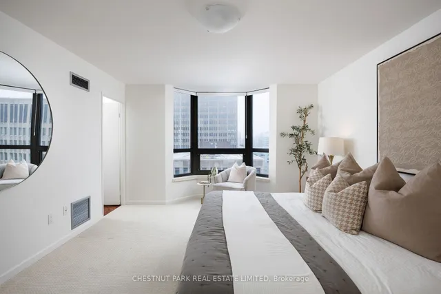 Additional property image - 62 Wellesley St Unit 1903